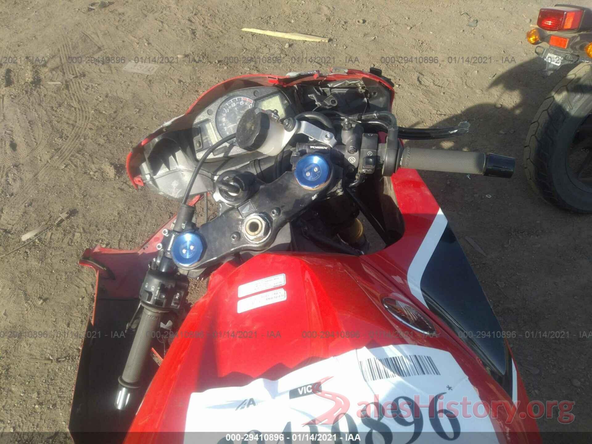 JH2PC40J3JK400623 2018 HONDA CBR600