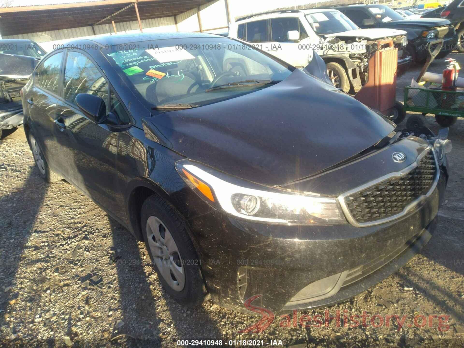 3KPFK4A72JE226914 2018 KIA FORTE