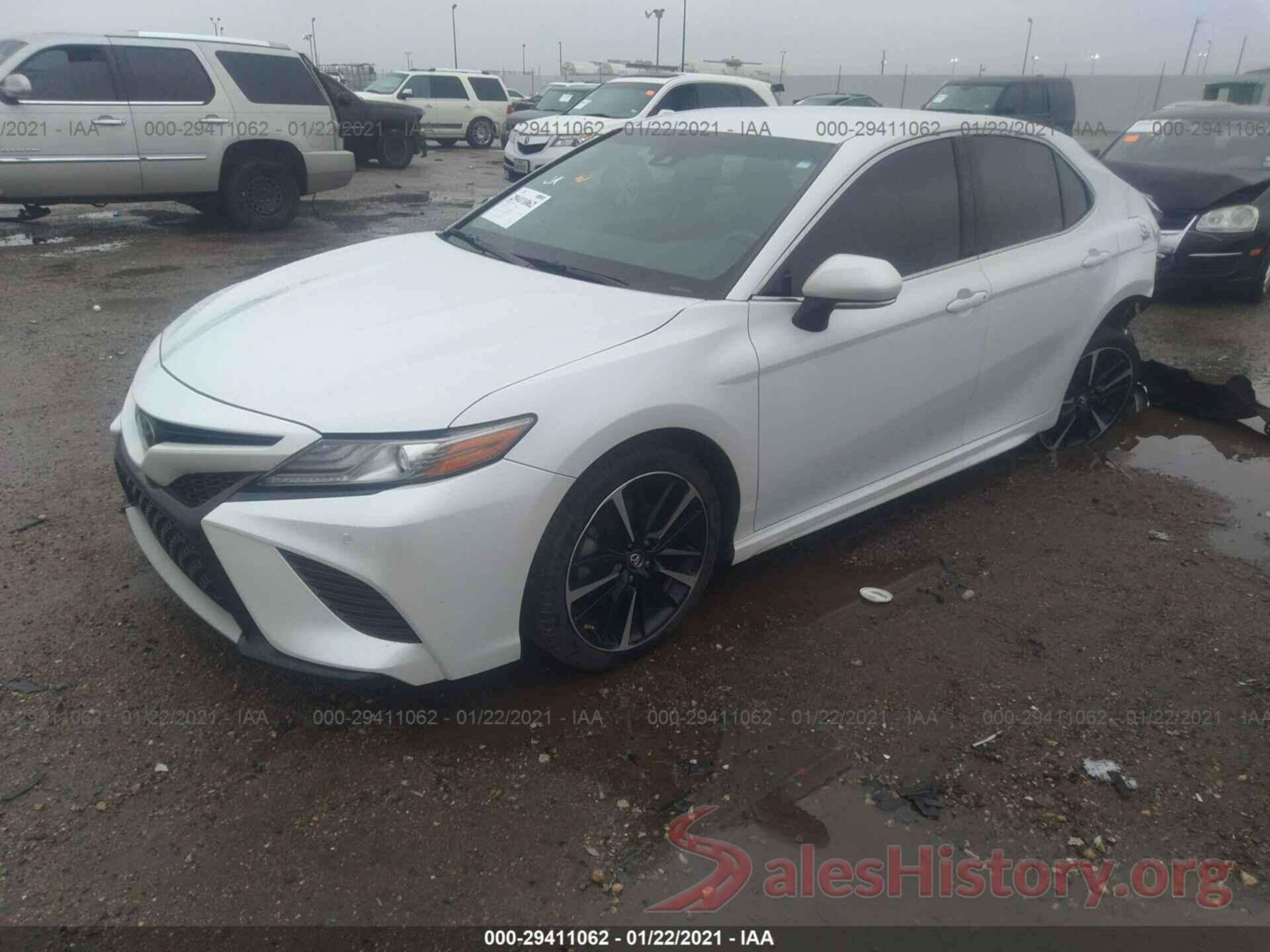 4T1B61HK0JU084278 2018 TOYOTA CAMRY