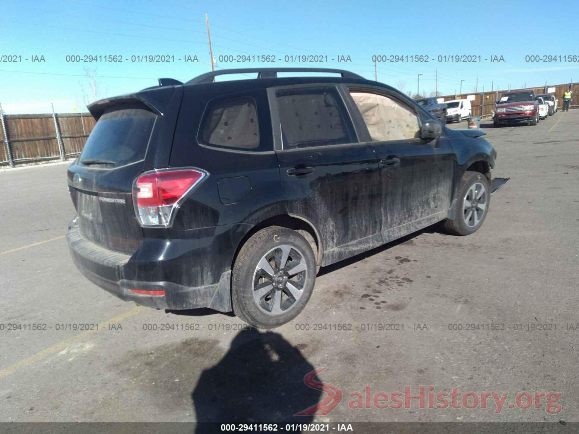 JF2SJAEC8JH499813 2018 SUBARU FORESTER