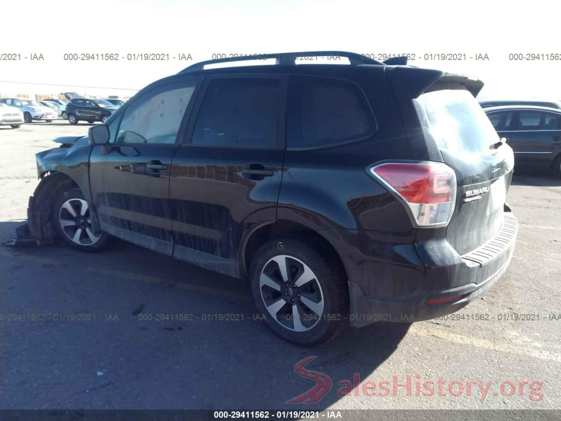 JF2SJAEC8JH499813 2018 SUBARU FORESTER