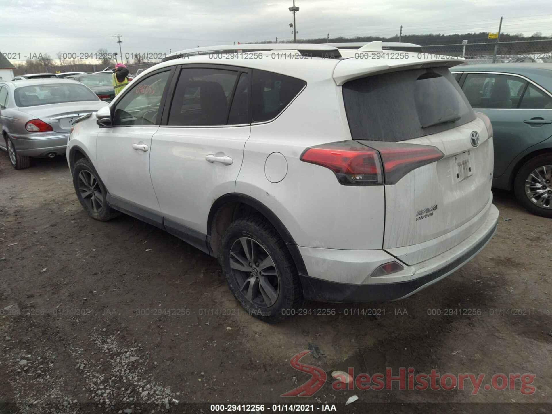 JTMRFREV8GJ085527 2016 TOYOTA RAV4