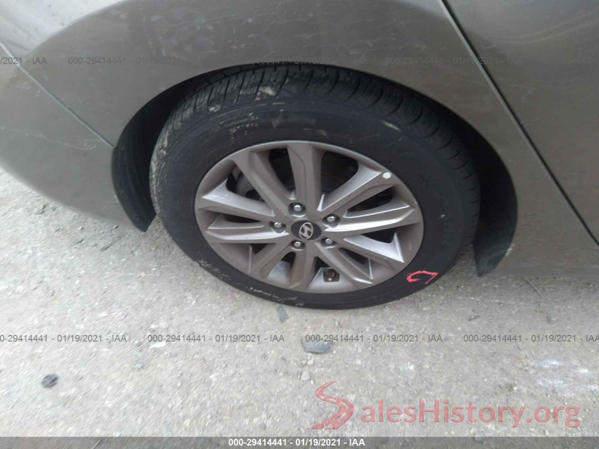 5NPDH4AE1GH748667 2016 HYUNDAI ELANTRA