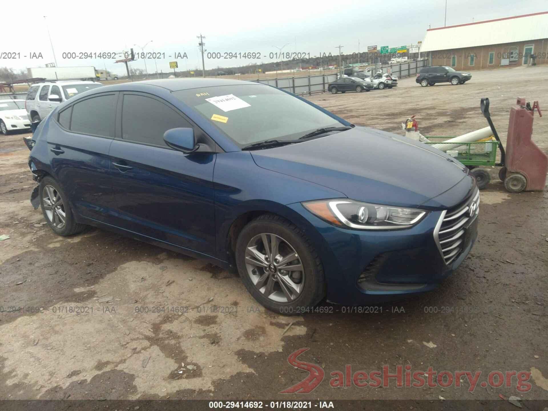 5NPD84LFXJH216928 2018 HYUNDAI ELANTRA