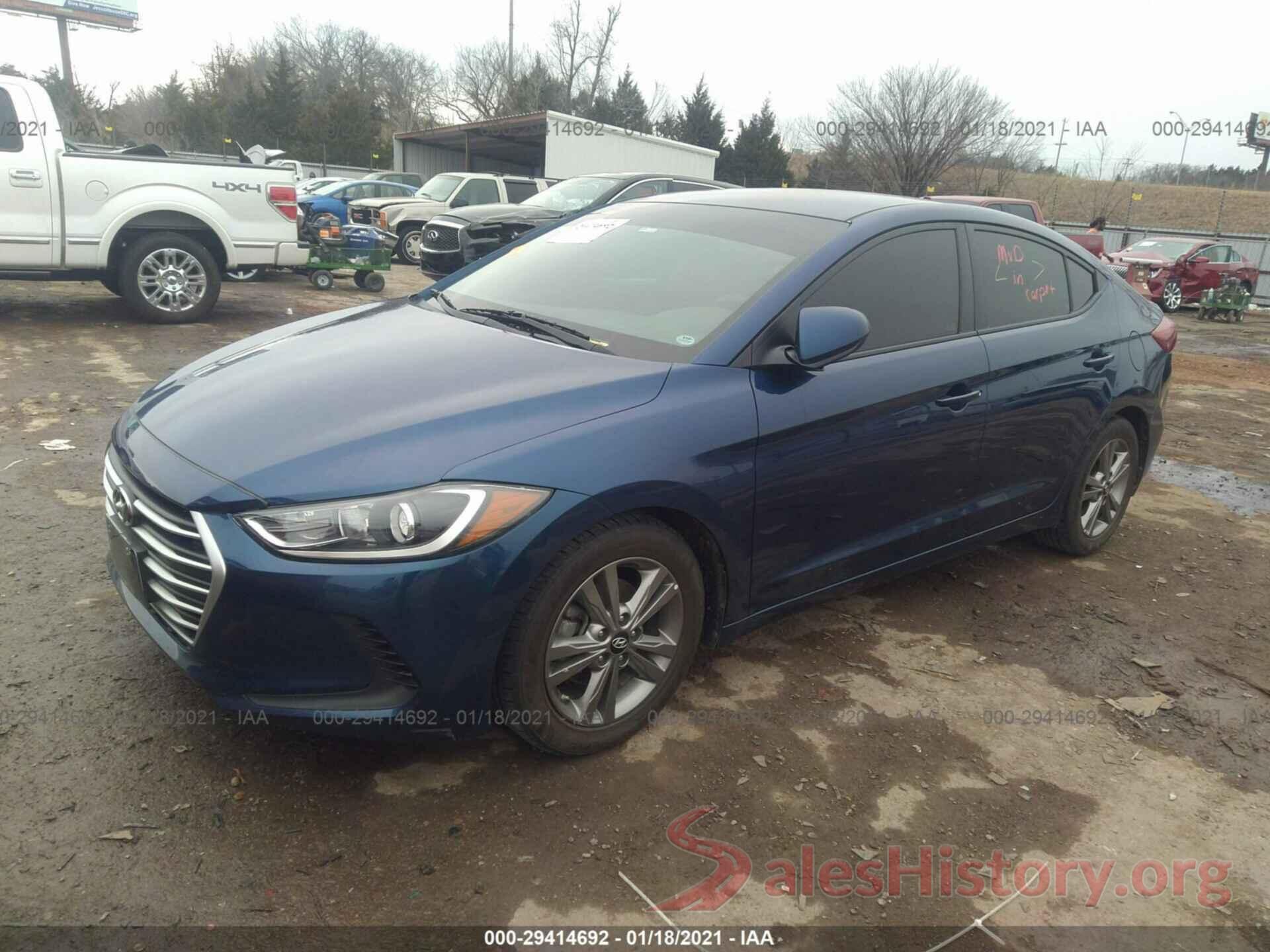 5NPD84LFXJH216928 2018 HYUNDAI ELANTRA