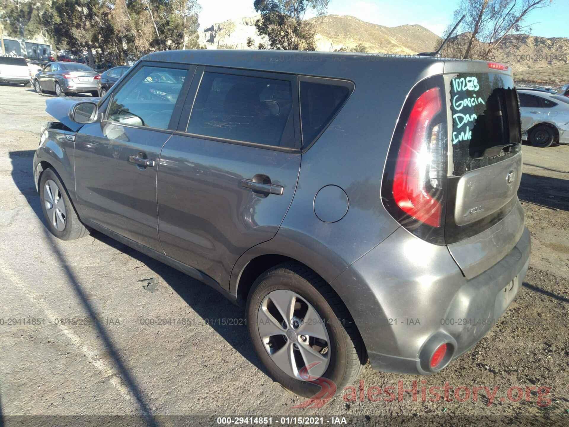 KNDJN2A28G7318080 2016 KIA SOUL