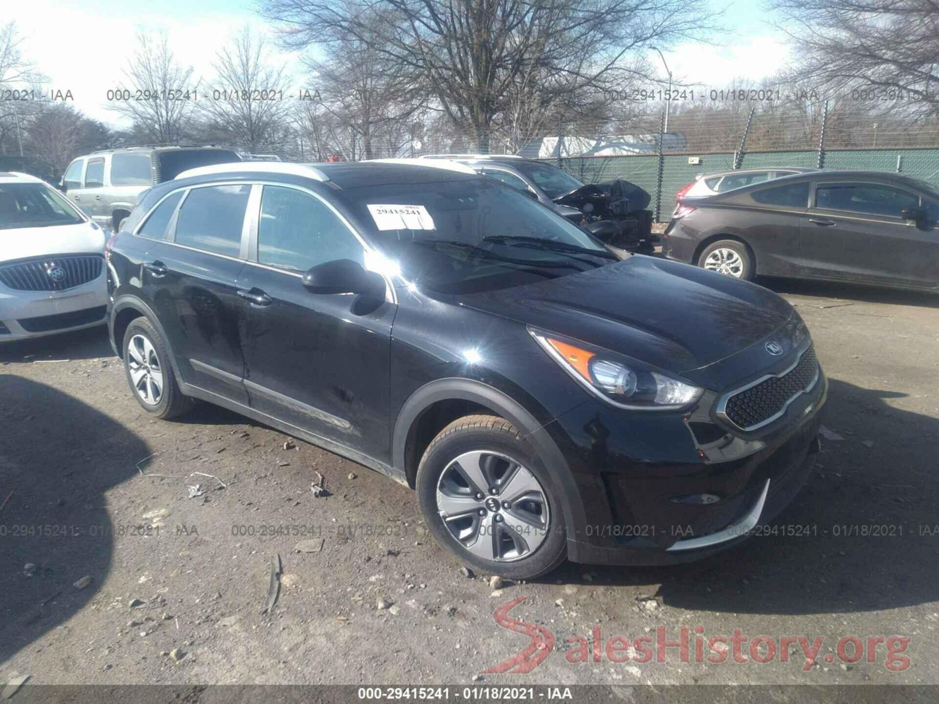 KNDCB3LC9K5331132 2019 KIA NIRO