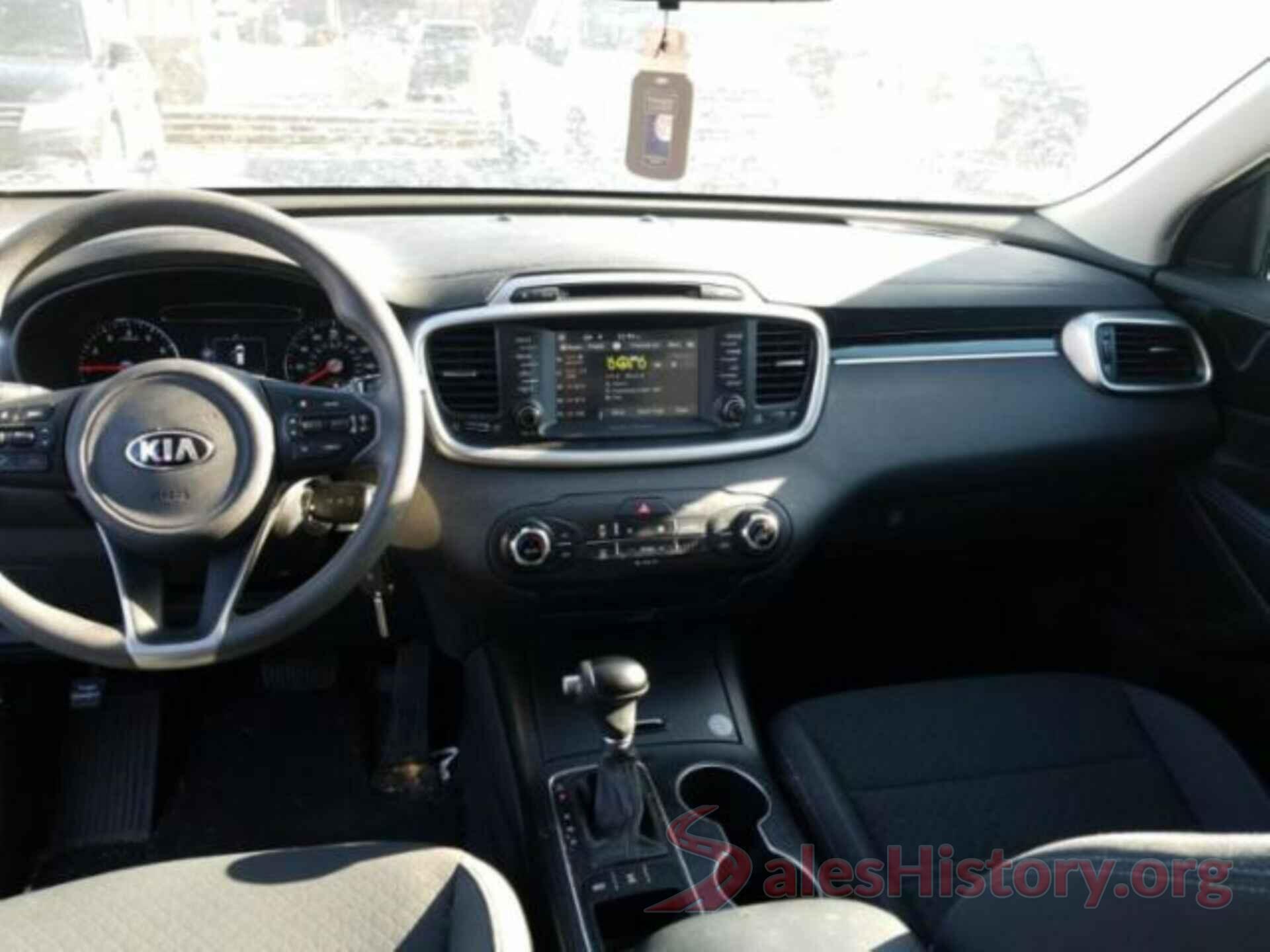 5XYPGDA32JG378813 2018 KIA SORENTO