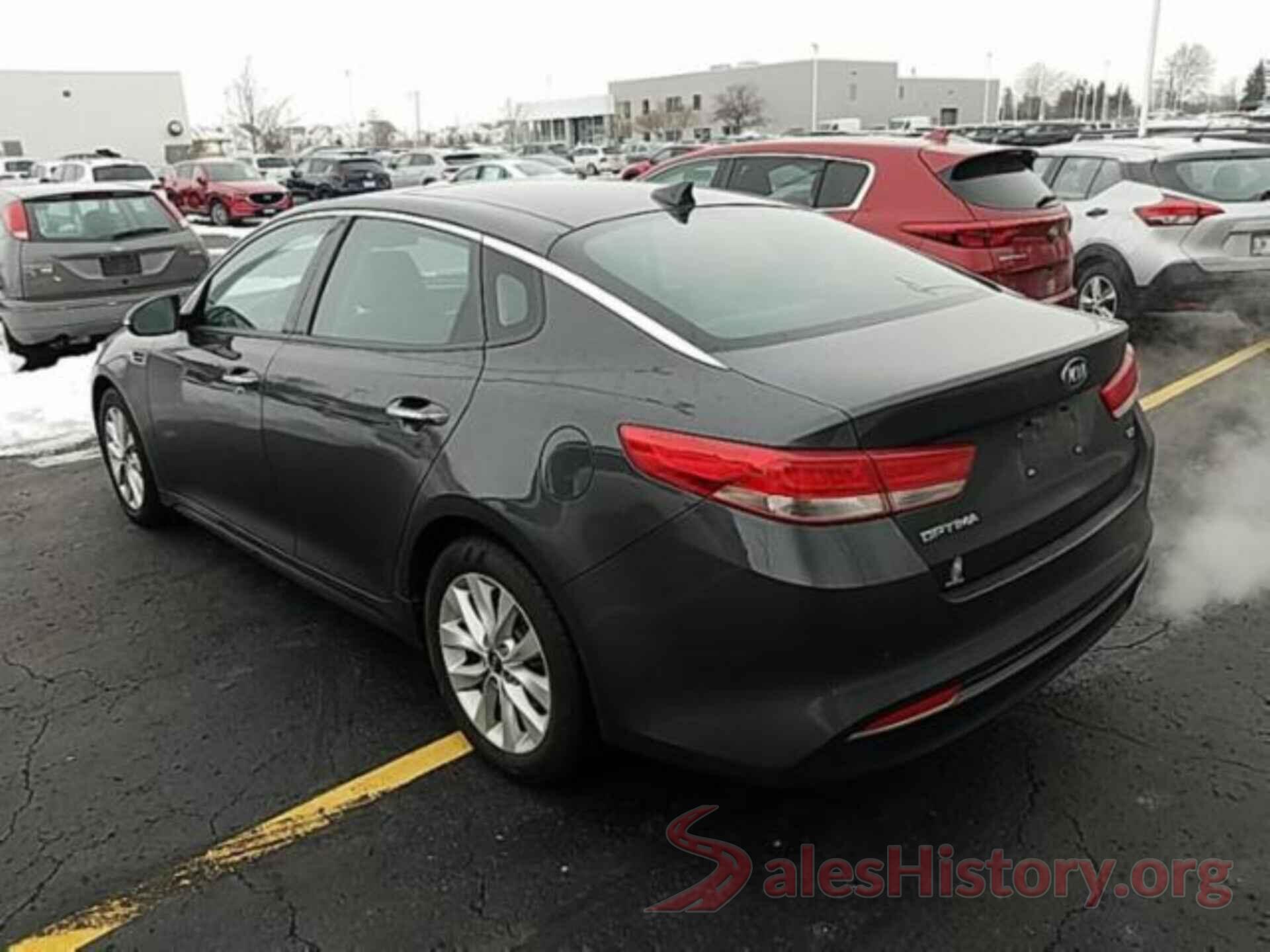 5XXGU4L3XJG215949 2018 KIA OPTIMA