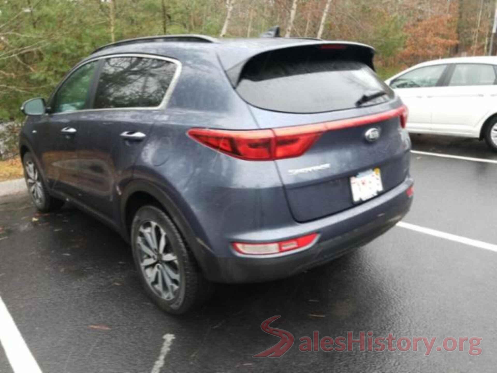 KNDPNCAC6J7354270 2018 KIA SPORTAGE