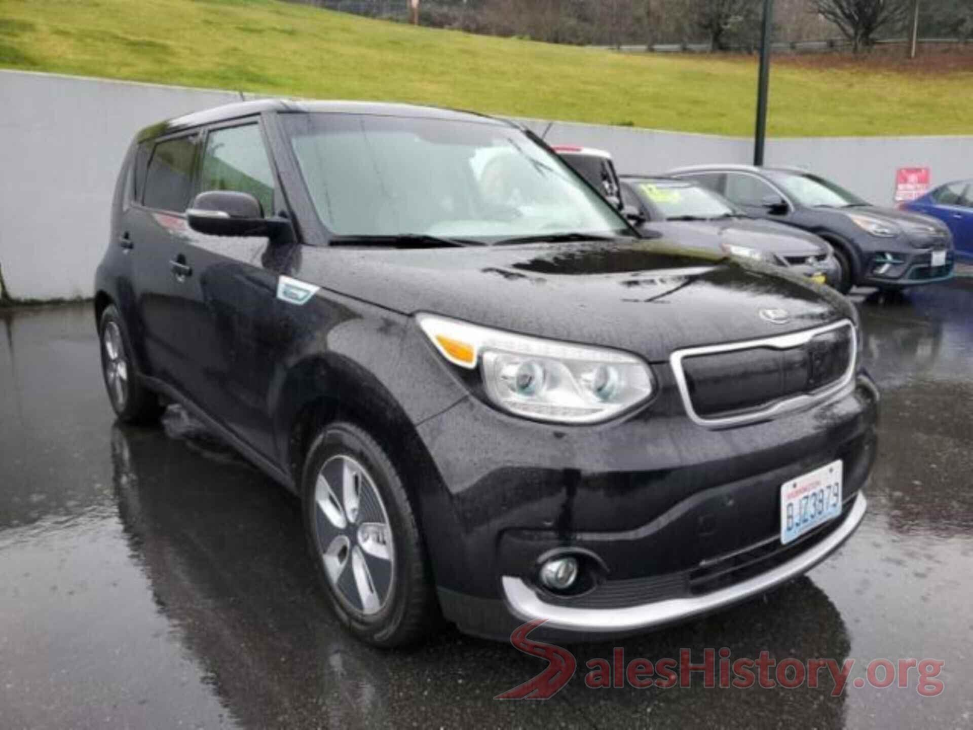 KNDJX3AEXJ7032393 2018 KIA SOUL EV