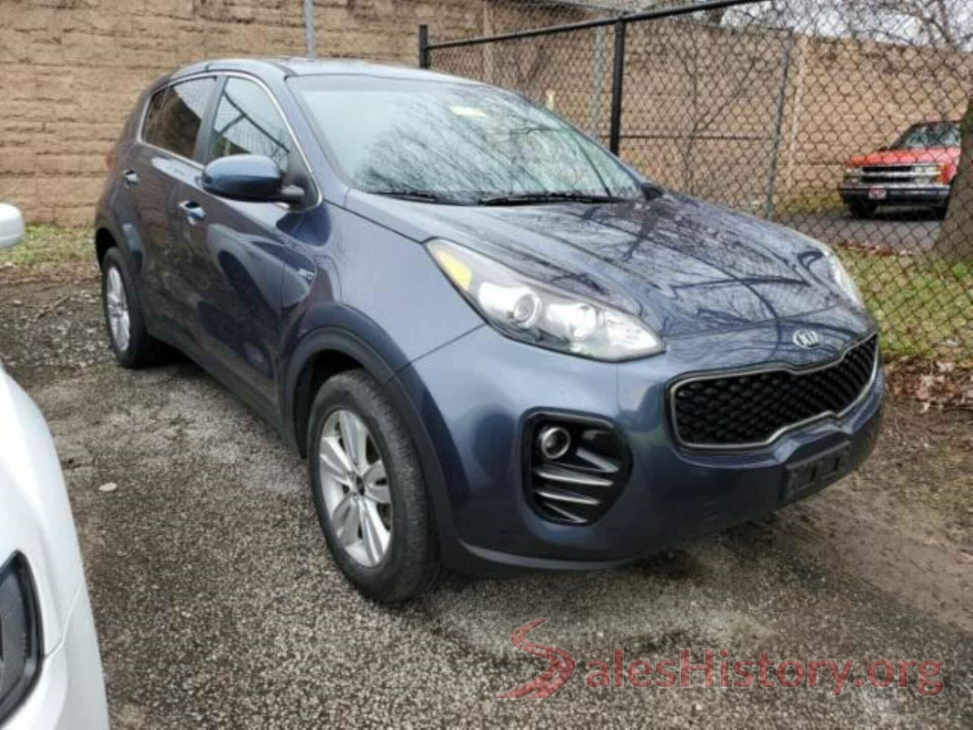 KNDPMCAC1J7369004 2018 KIA SPORTAGE