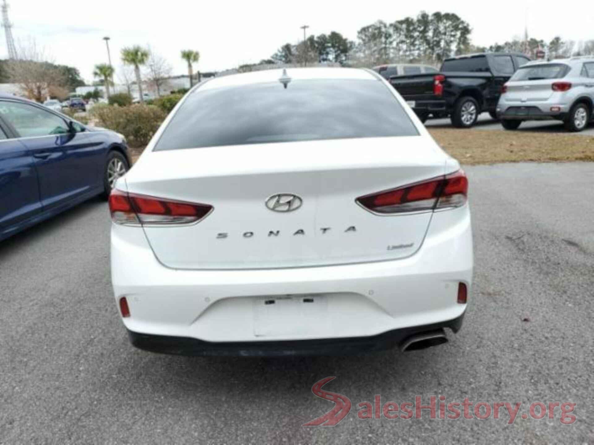 5NPE34AF7JH666476 2018 HYUNDAI SONATA