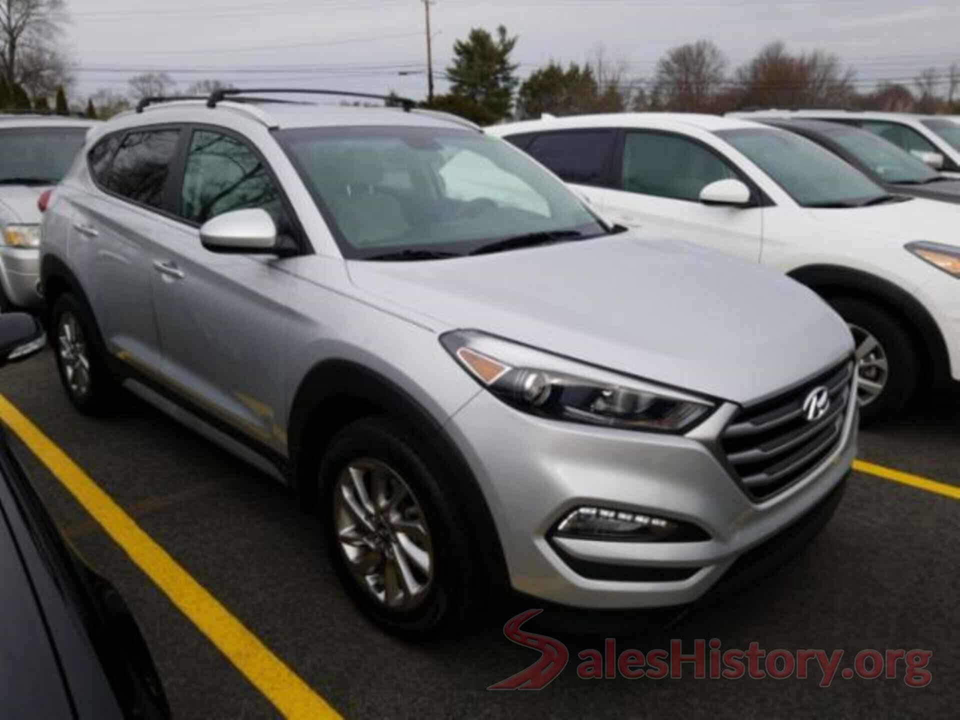 KM8J33A45JU617012 2018 HYUNDAI TUCSON