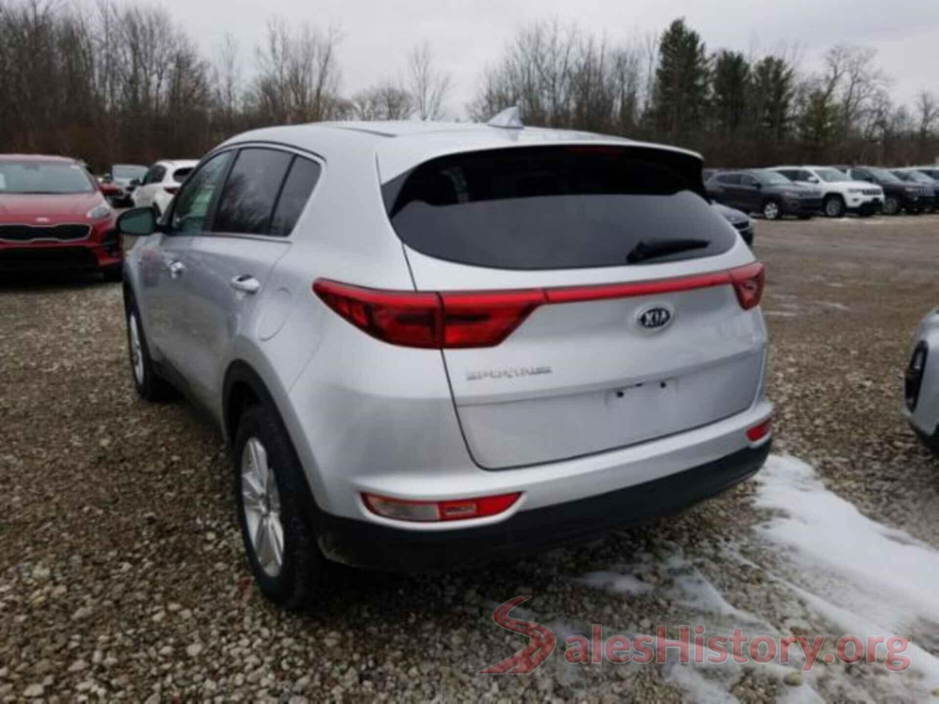 KNDPMCAC4J7377372 2018 KIA SPORTAGE