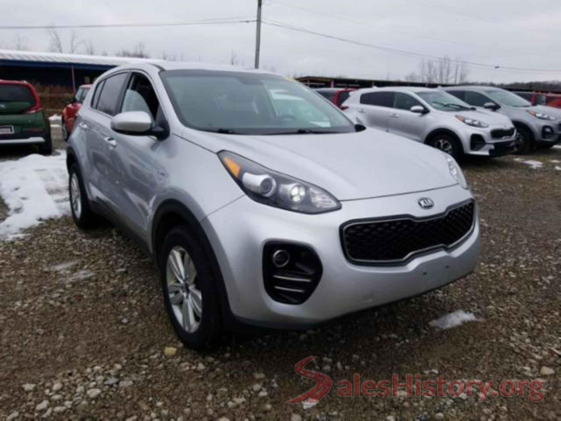 KNDPMCAC4J7377372 2018 KIA SPORTAGE