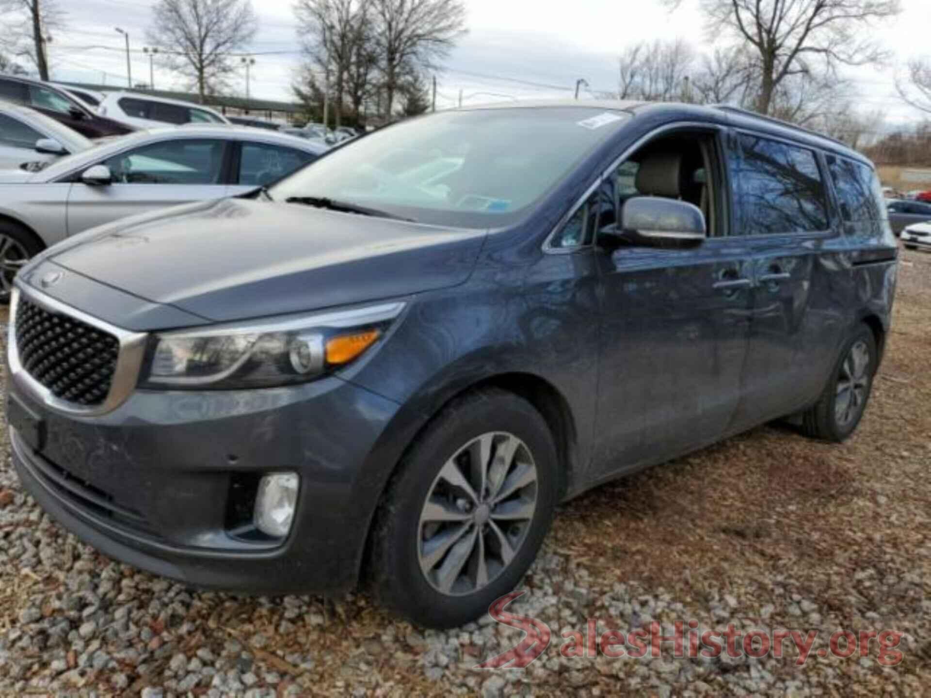 KNDMC5C12H6321315 2017 KIA SEDONA