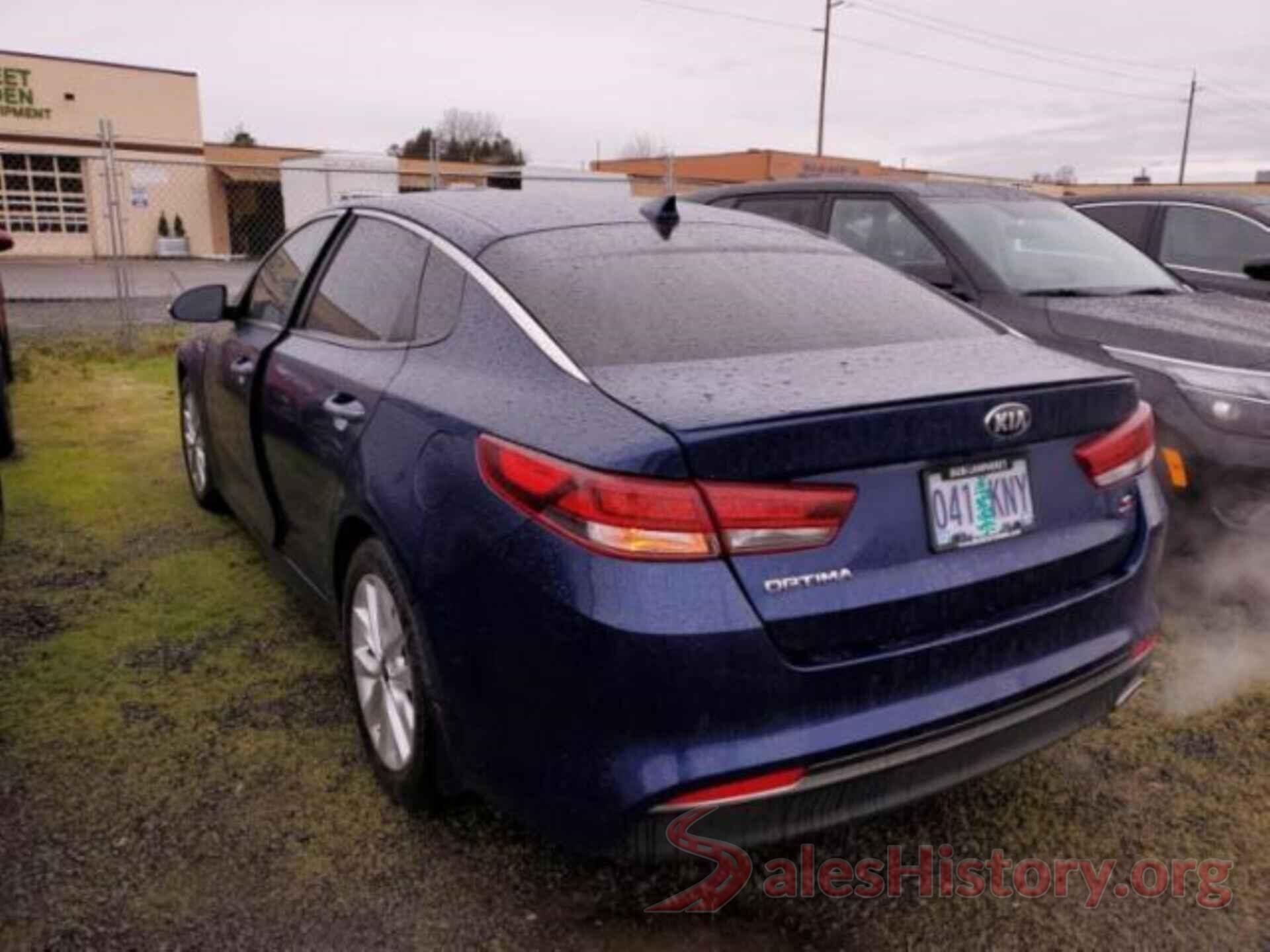 5XXGT4L30JG194659 2018 KIA OPTIMA