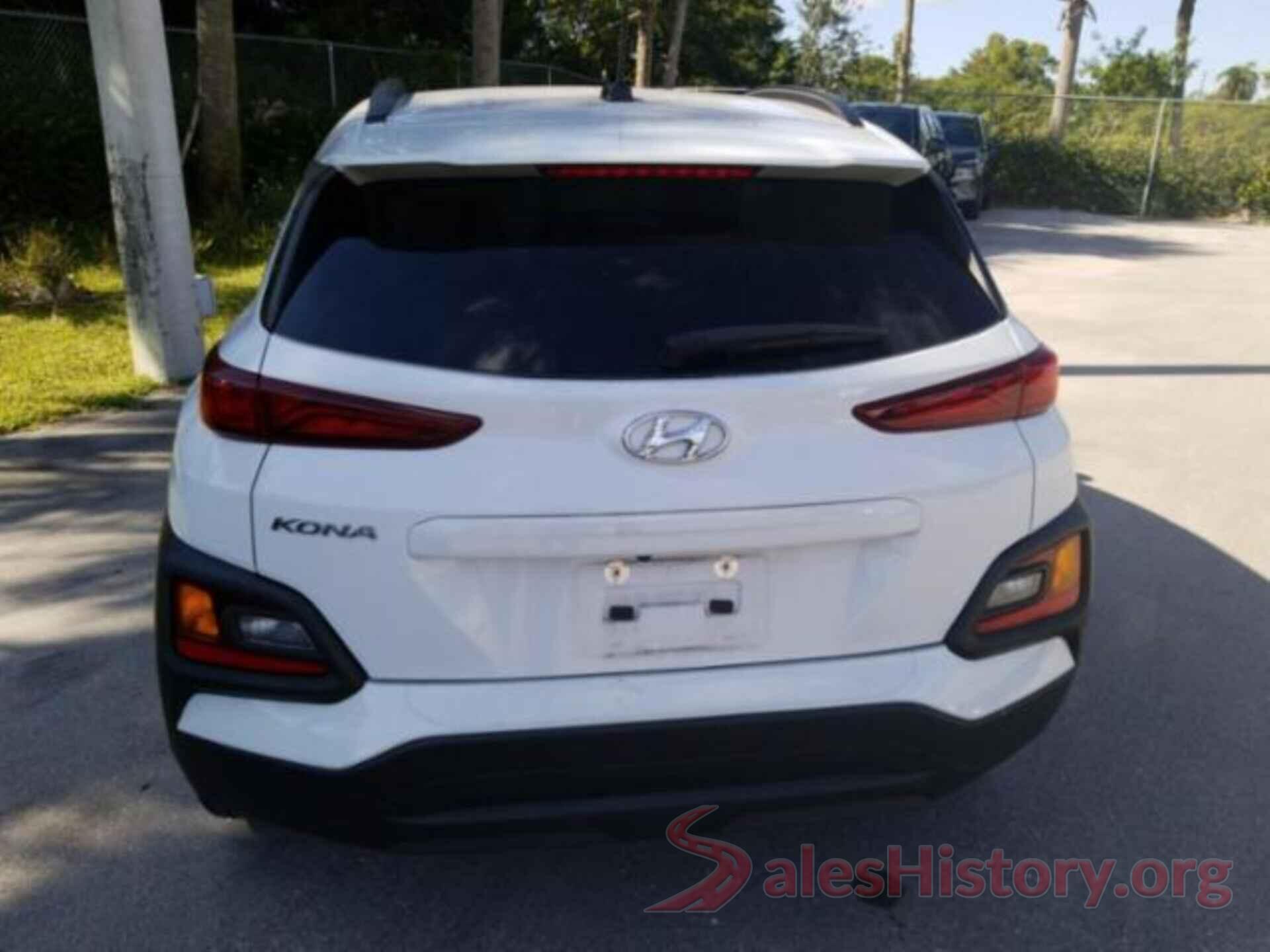 KM8K62AA4JU097638 2018 HYUNDAI KONA