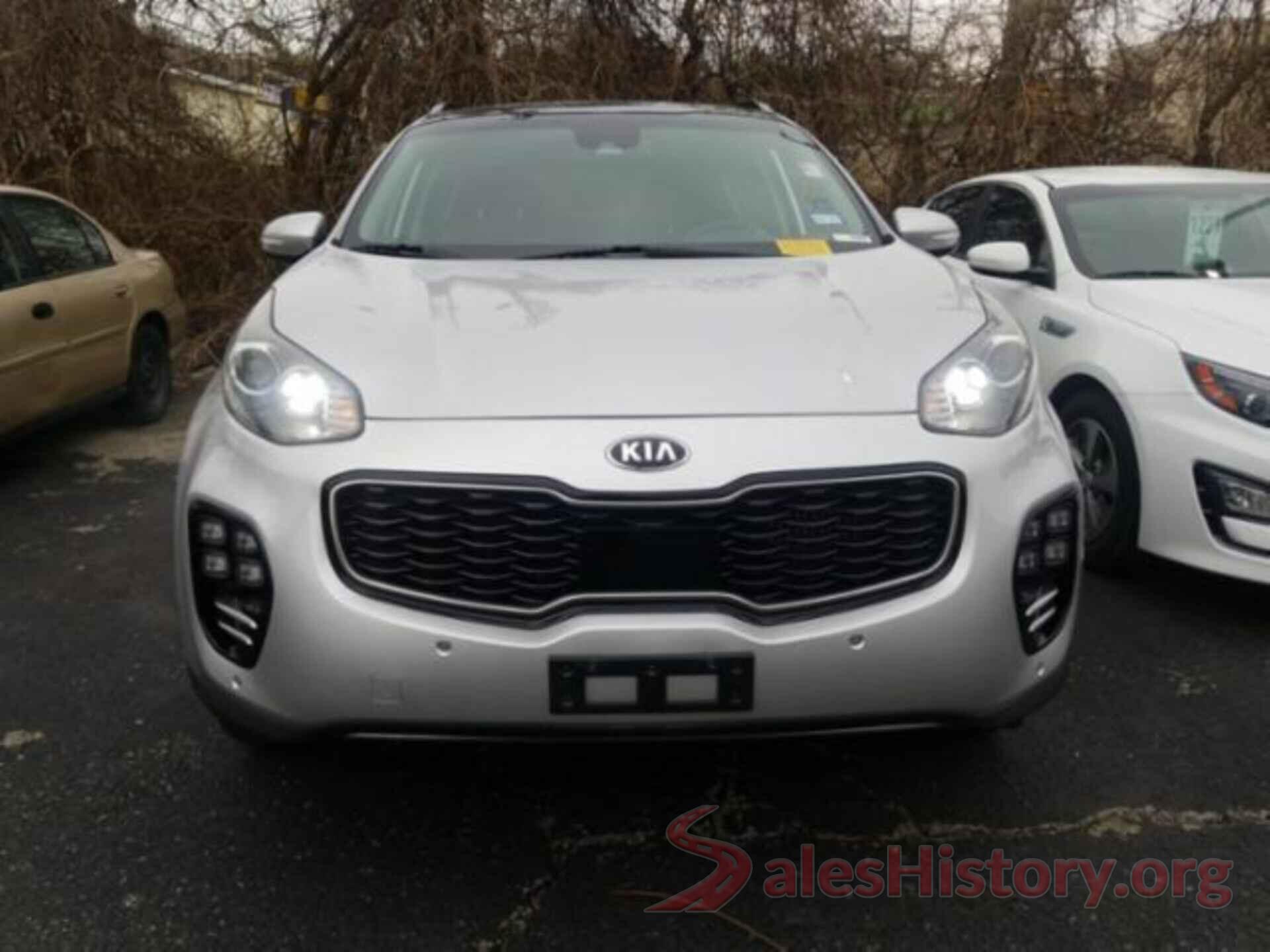 KNDPRCA62J7372425 2018 KIA SPORTAGE