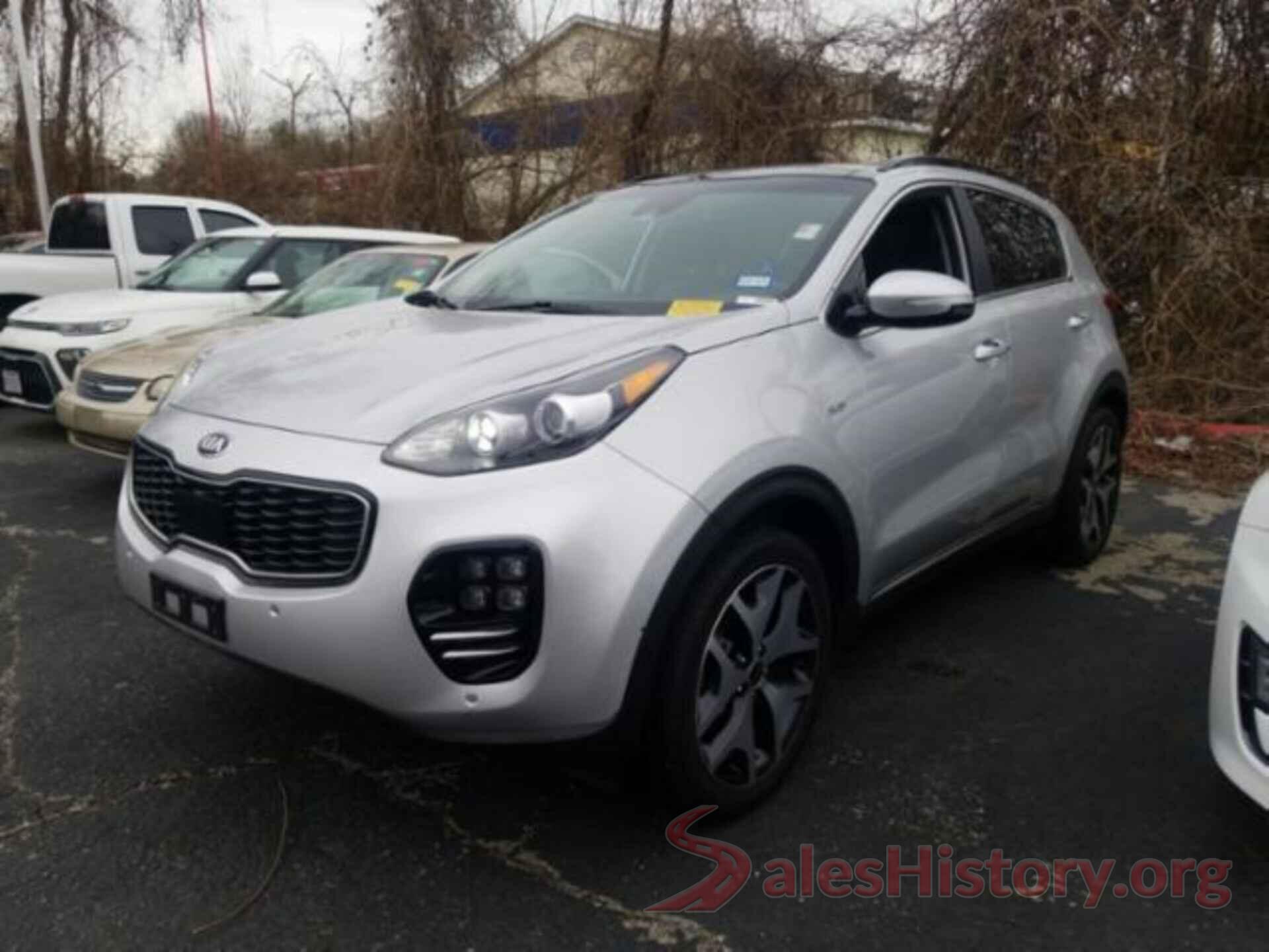 KNDPRCA62J7372425 2018 KIA SPORTAGE