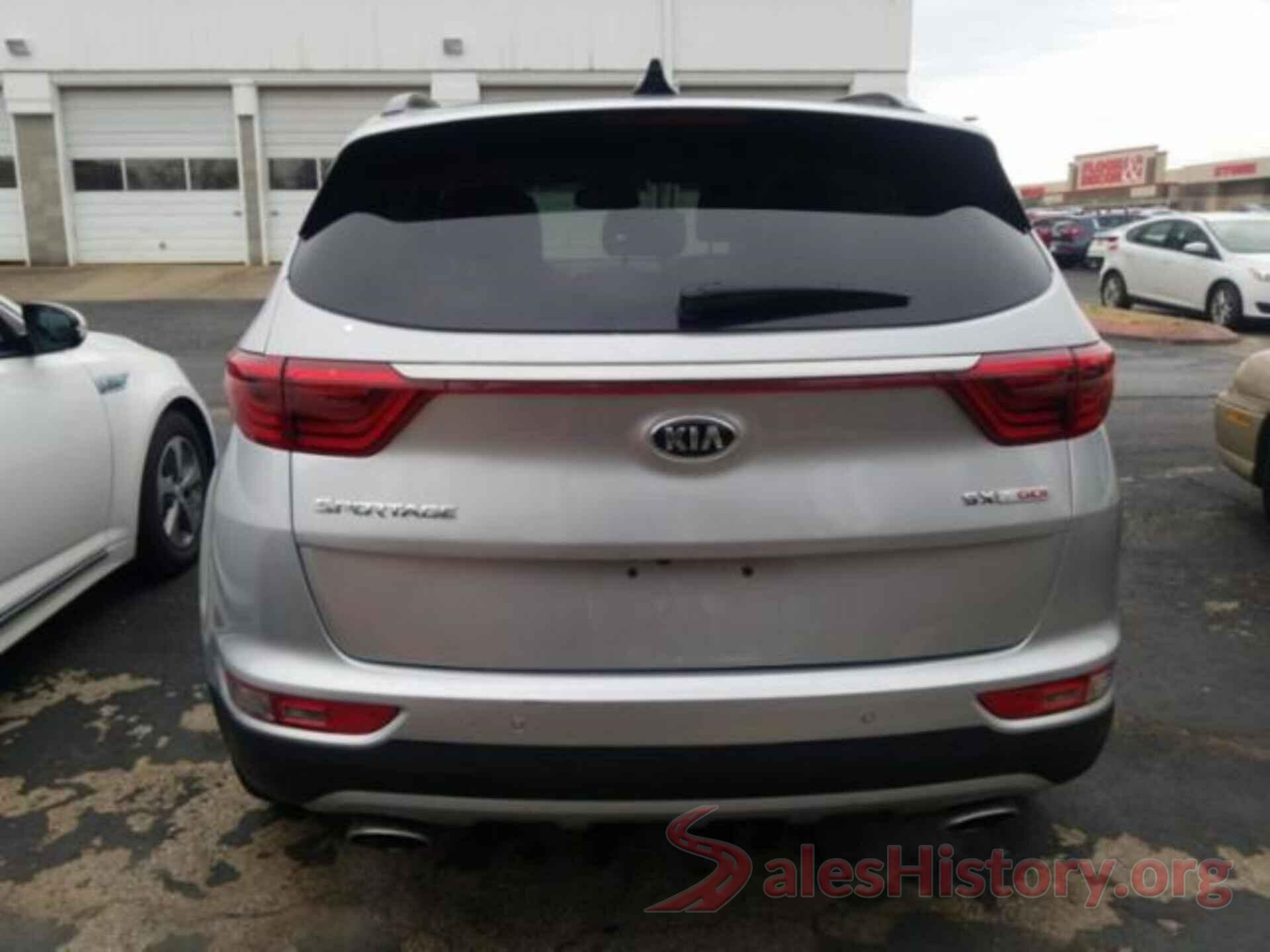 KNDPRCA62J7372425 2018 KIA SPORTAGE