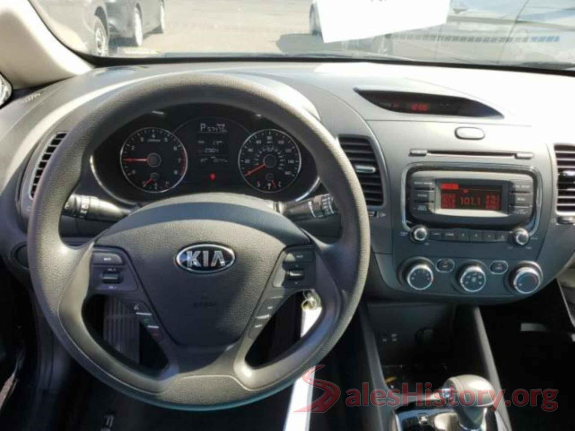 3KPFK4A73HE099357 2017 KIA FORTE