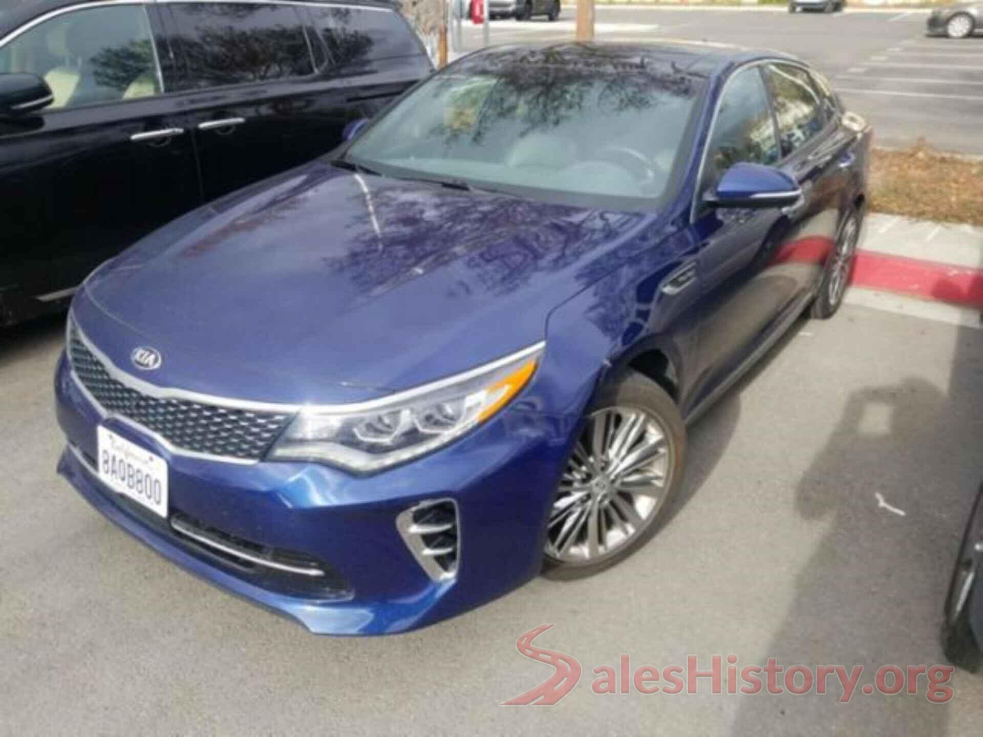 5XXGV4L20HG158563 2017 KIA OPTIMA