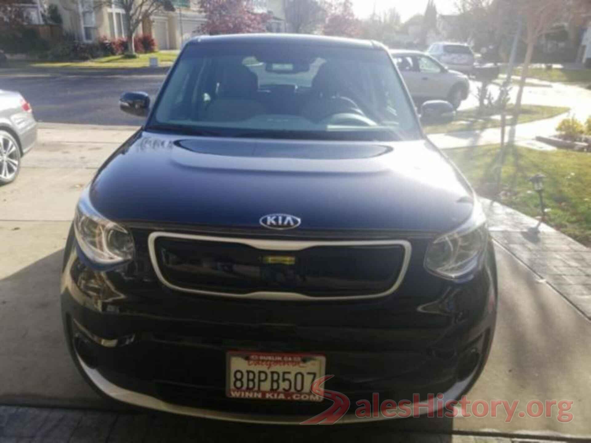 KNDJP3AE5H7021246 2017 KIA SOUL EV