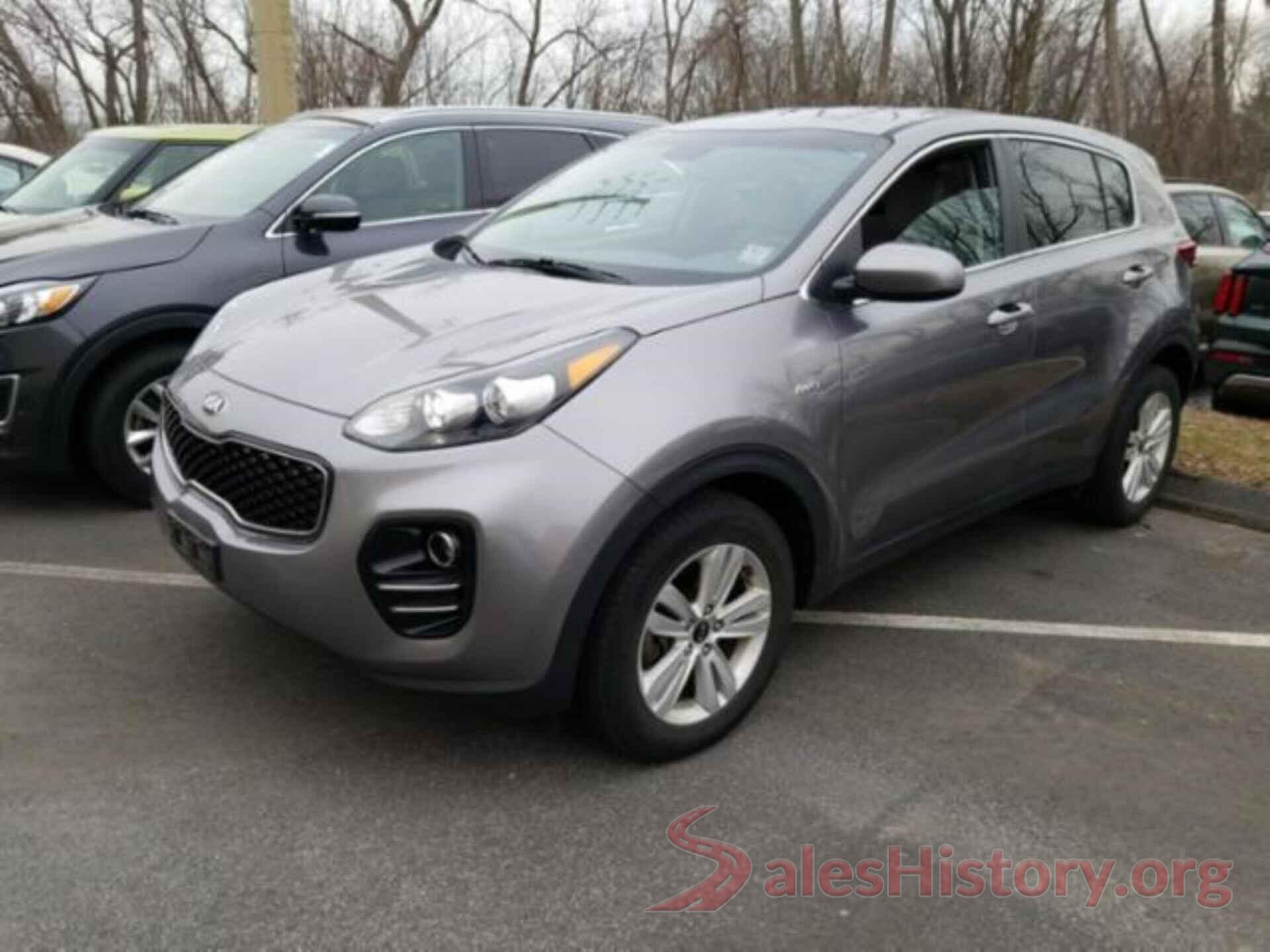 KNDPMCAC3J7364760 2018 KIA SPORTAGE