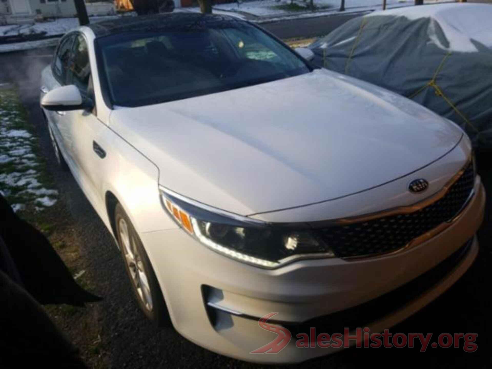 5XXGU4L35JG185274 2018 KIA OPTIMA