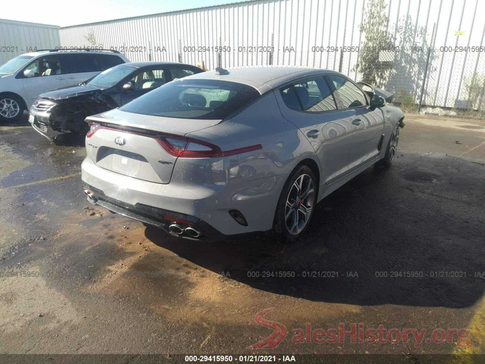 KNAE35LC4J6040822 2018 KIA STINGER