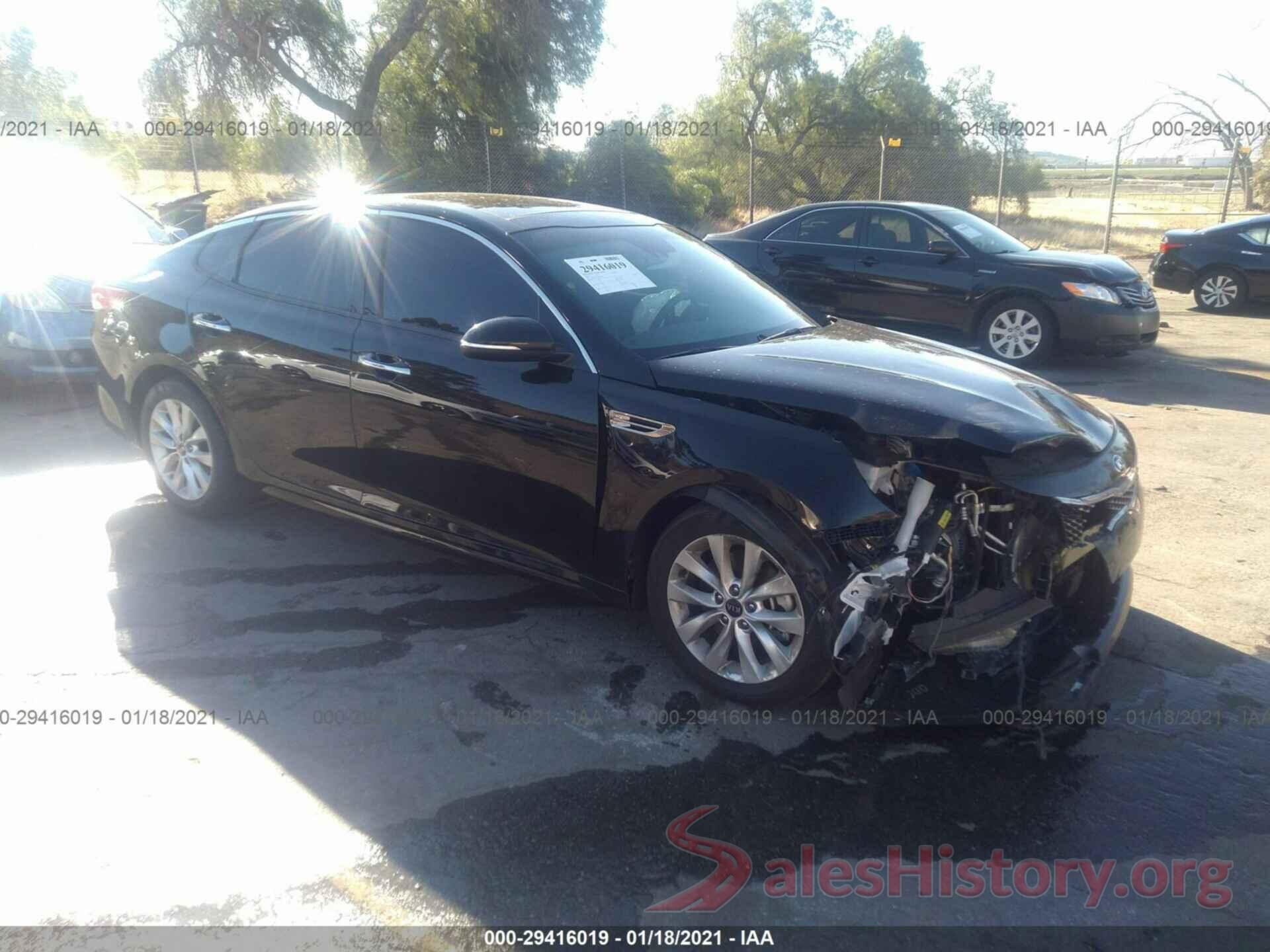 5XXGU4L33JG209832 2018 KIA OPTIMA