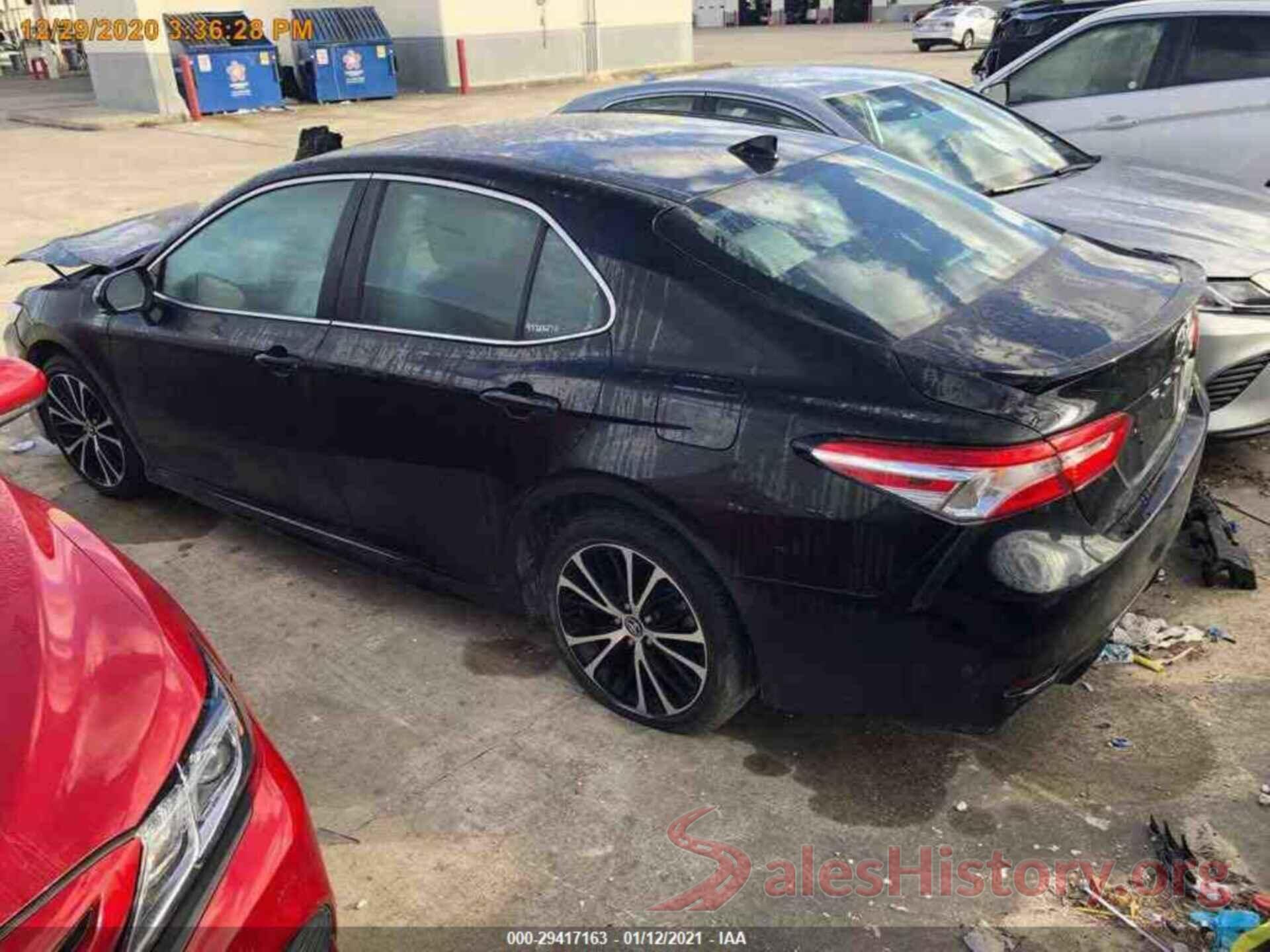 4T1G11AK2LU330233 2020 TOYOTA CAMRY