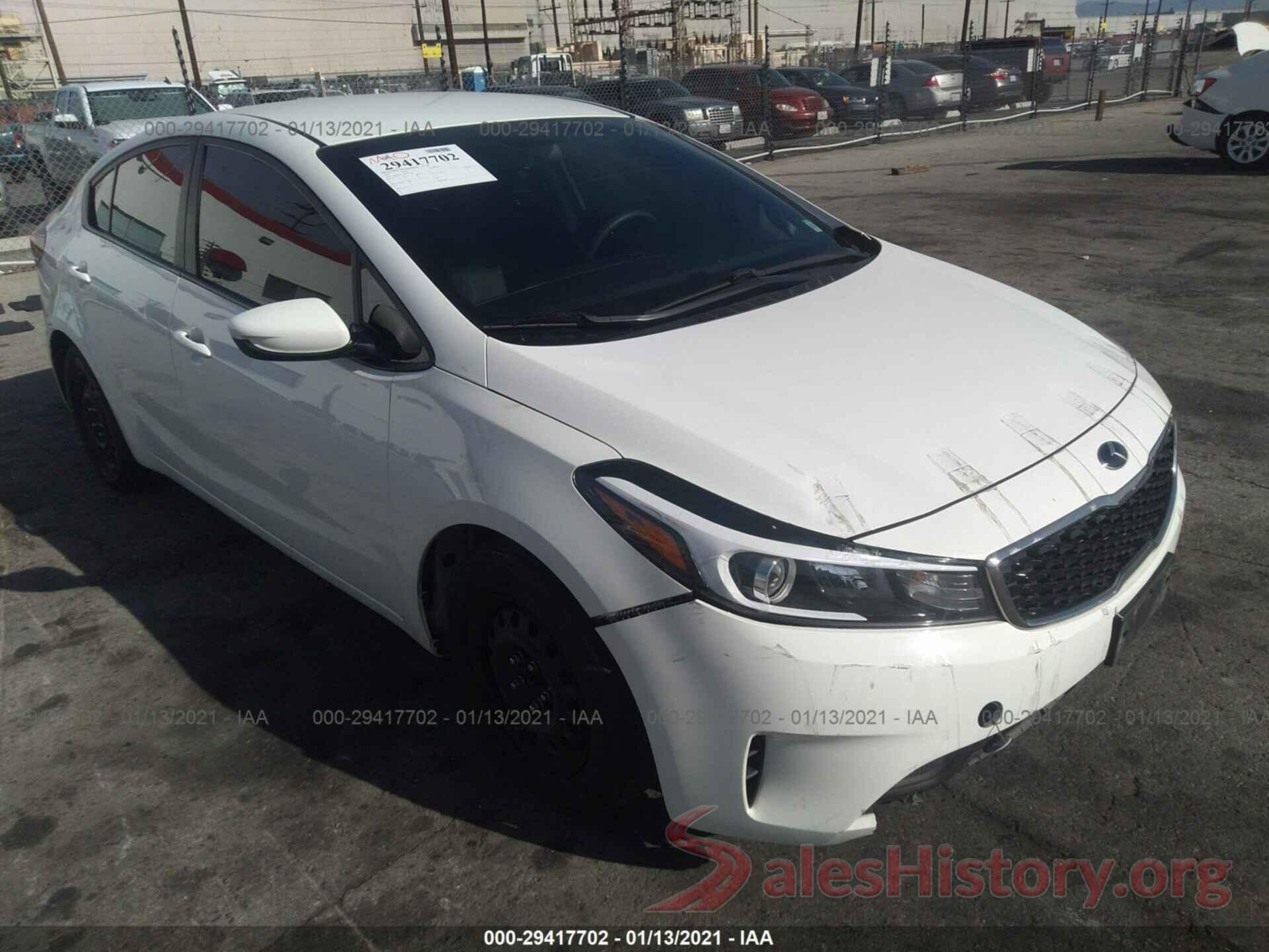 3KPFK4A77HE078821 2017 KIA FORTE