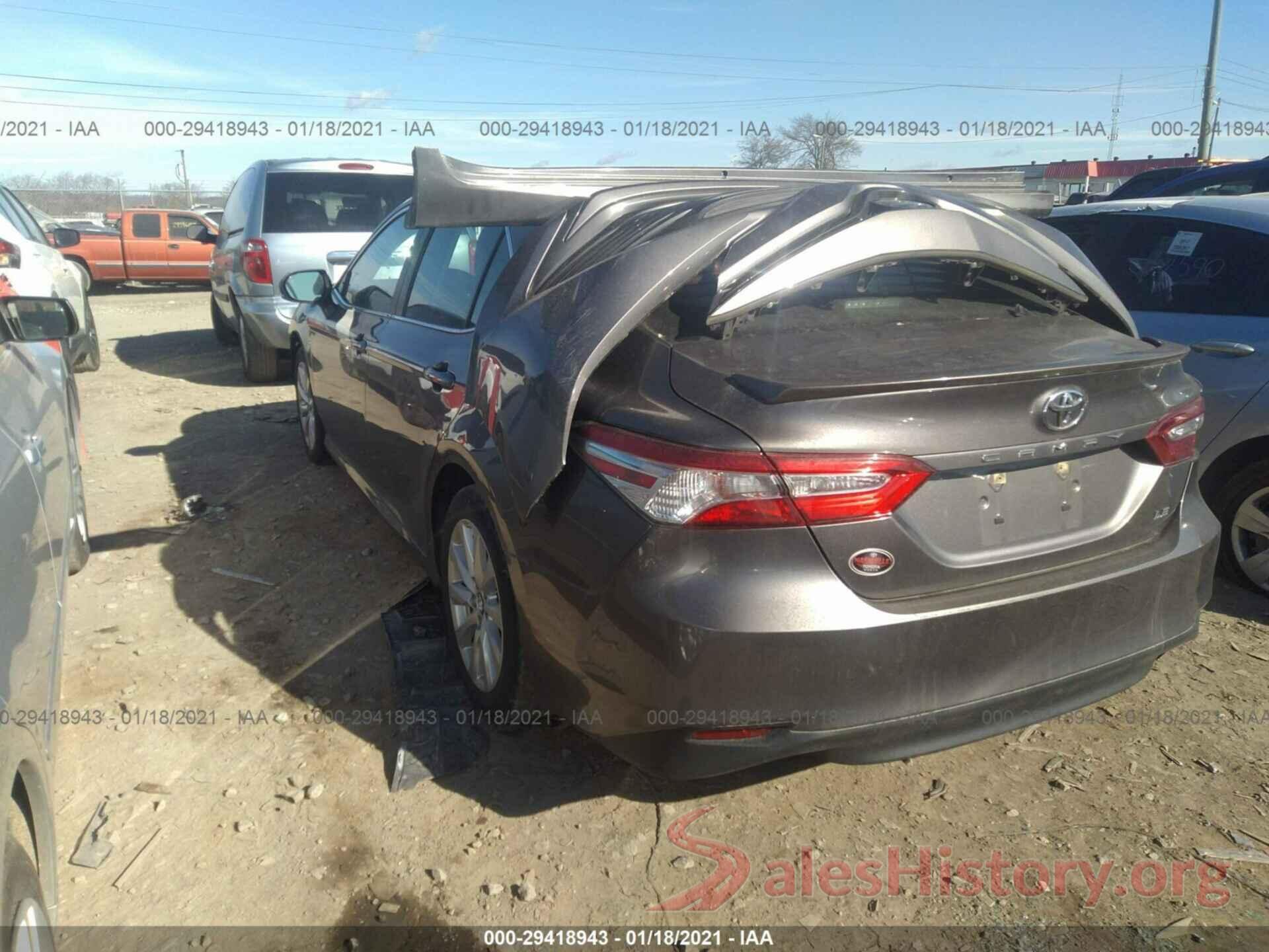 4T1B11HK6JU028084 2018 TOYOTA CAMRY