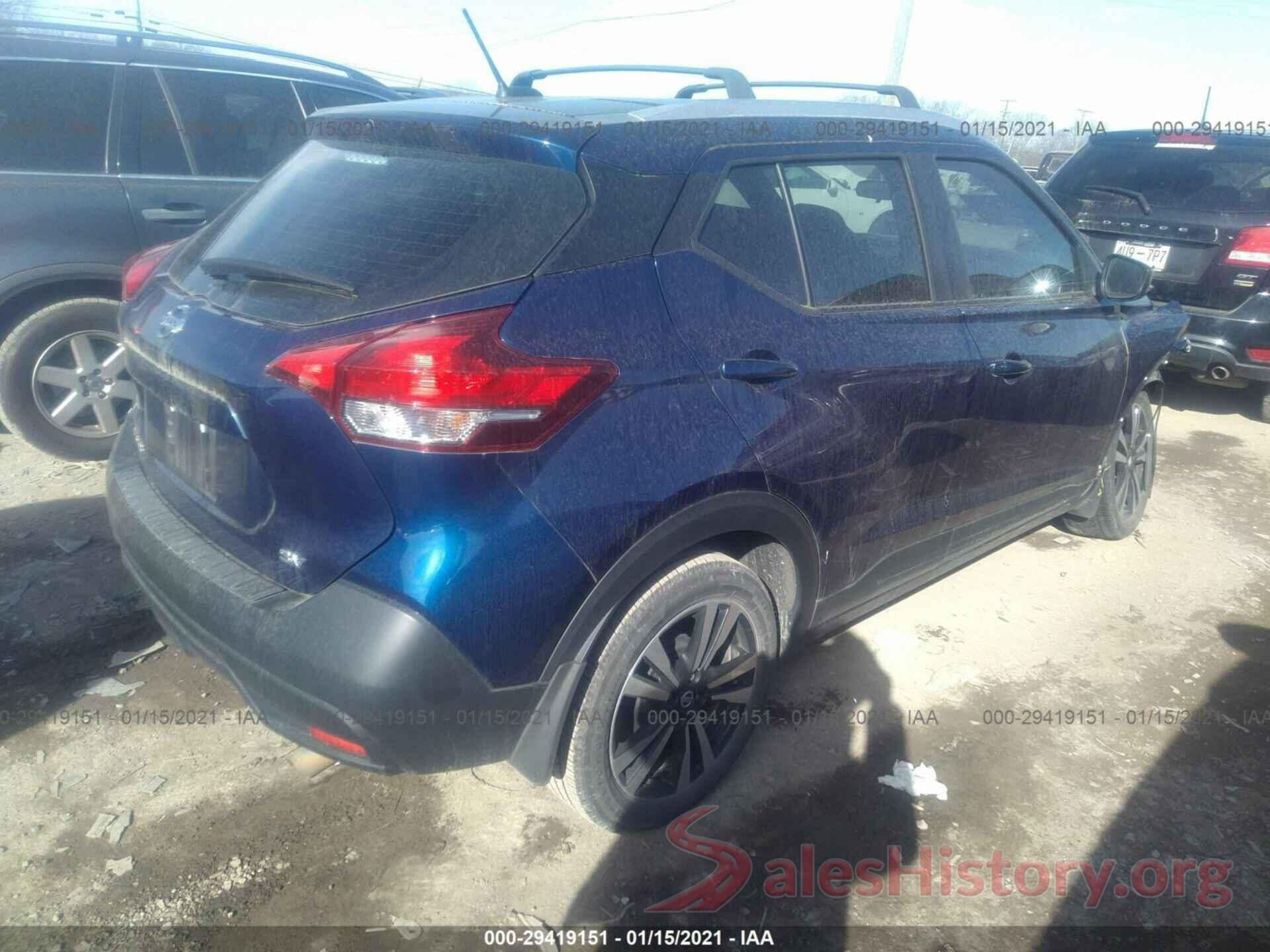 3N1CP5CUXJL524025 2018 NISSAN KICKS