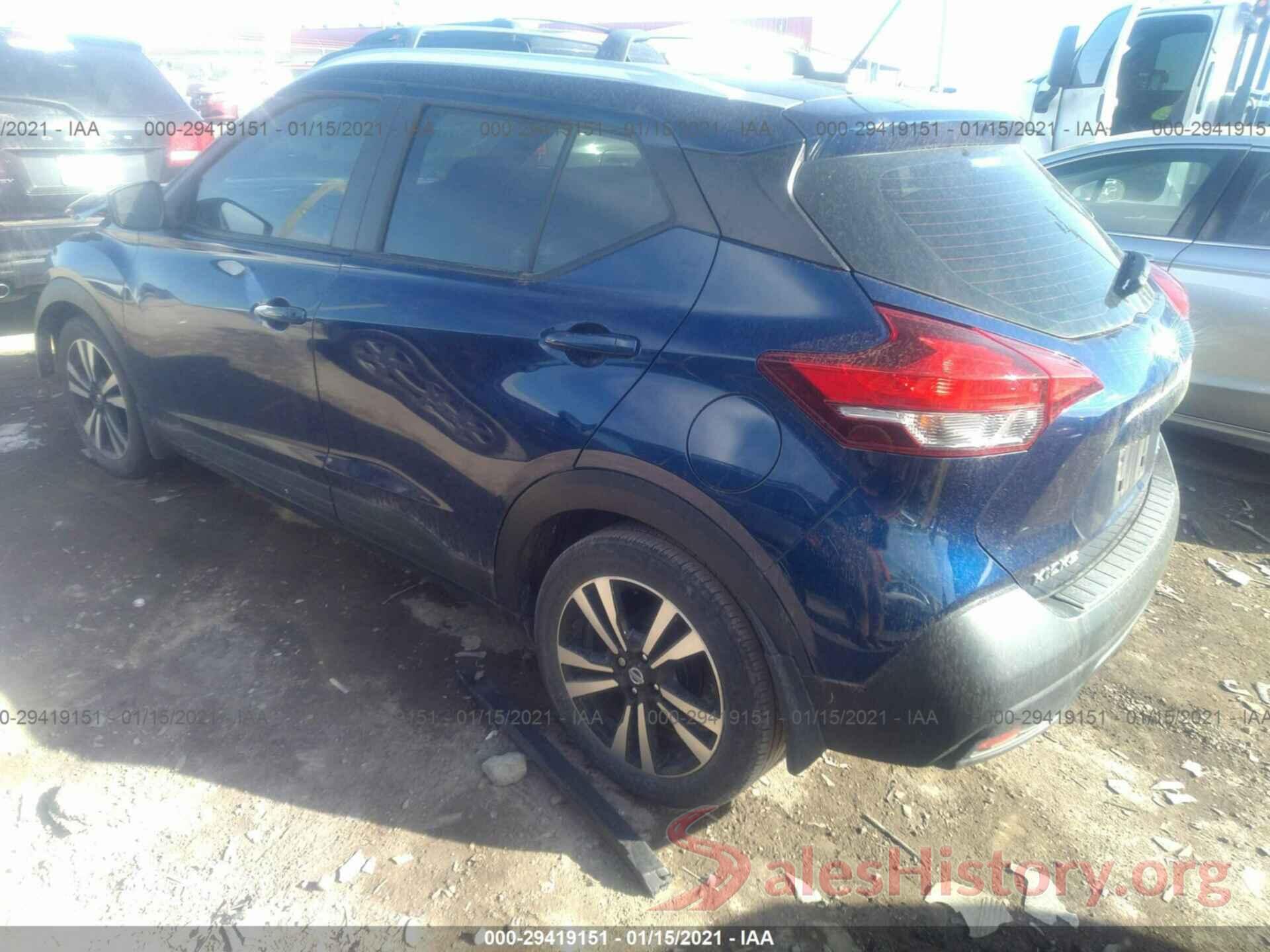 3N1CP5CUXJL524025 2018 NISSAN KICKS