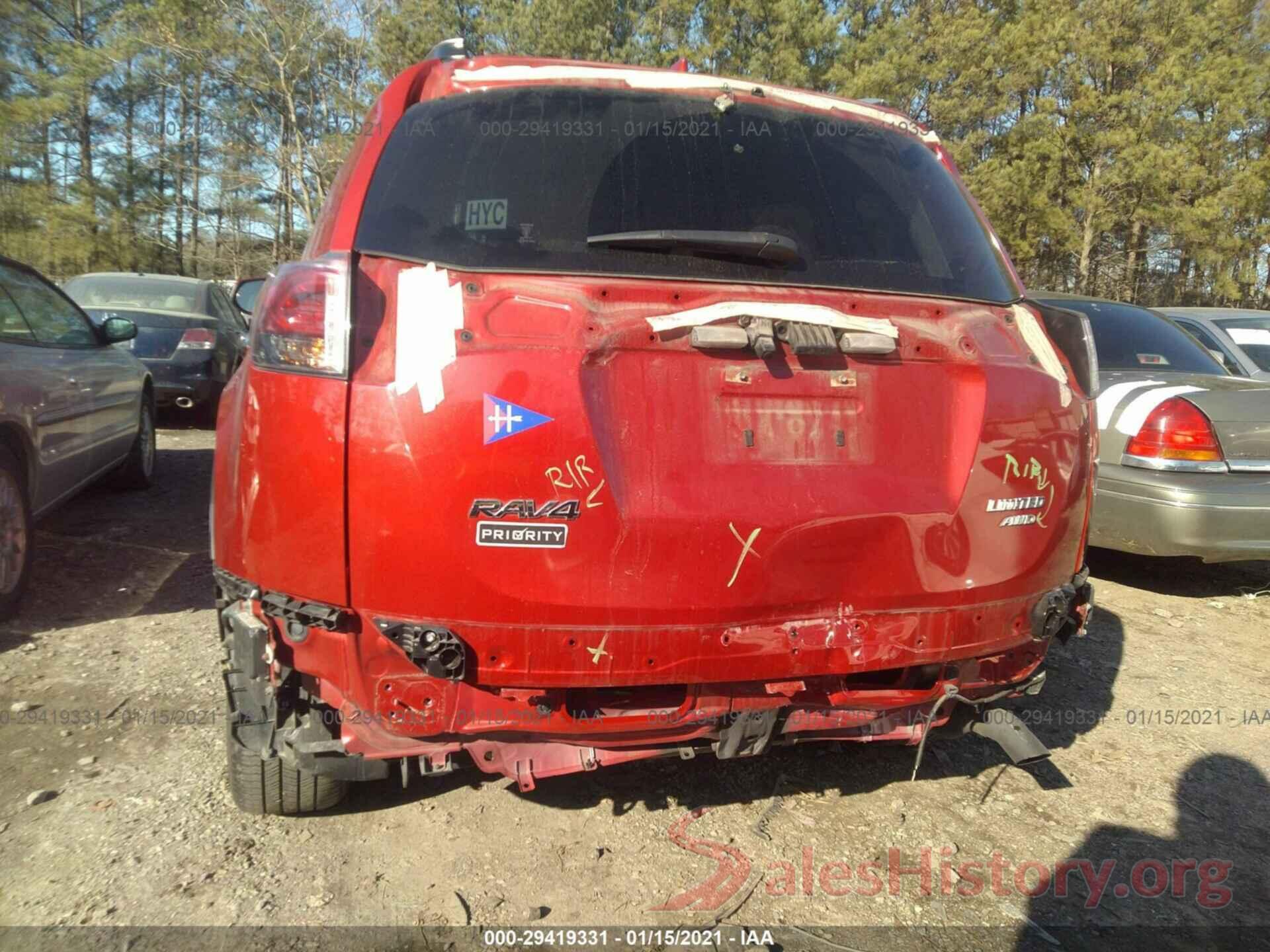 JTMDFREV2GJ077806 2016 TOYOTA RAV4