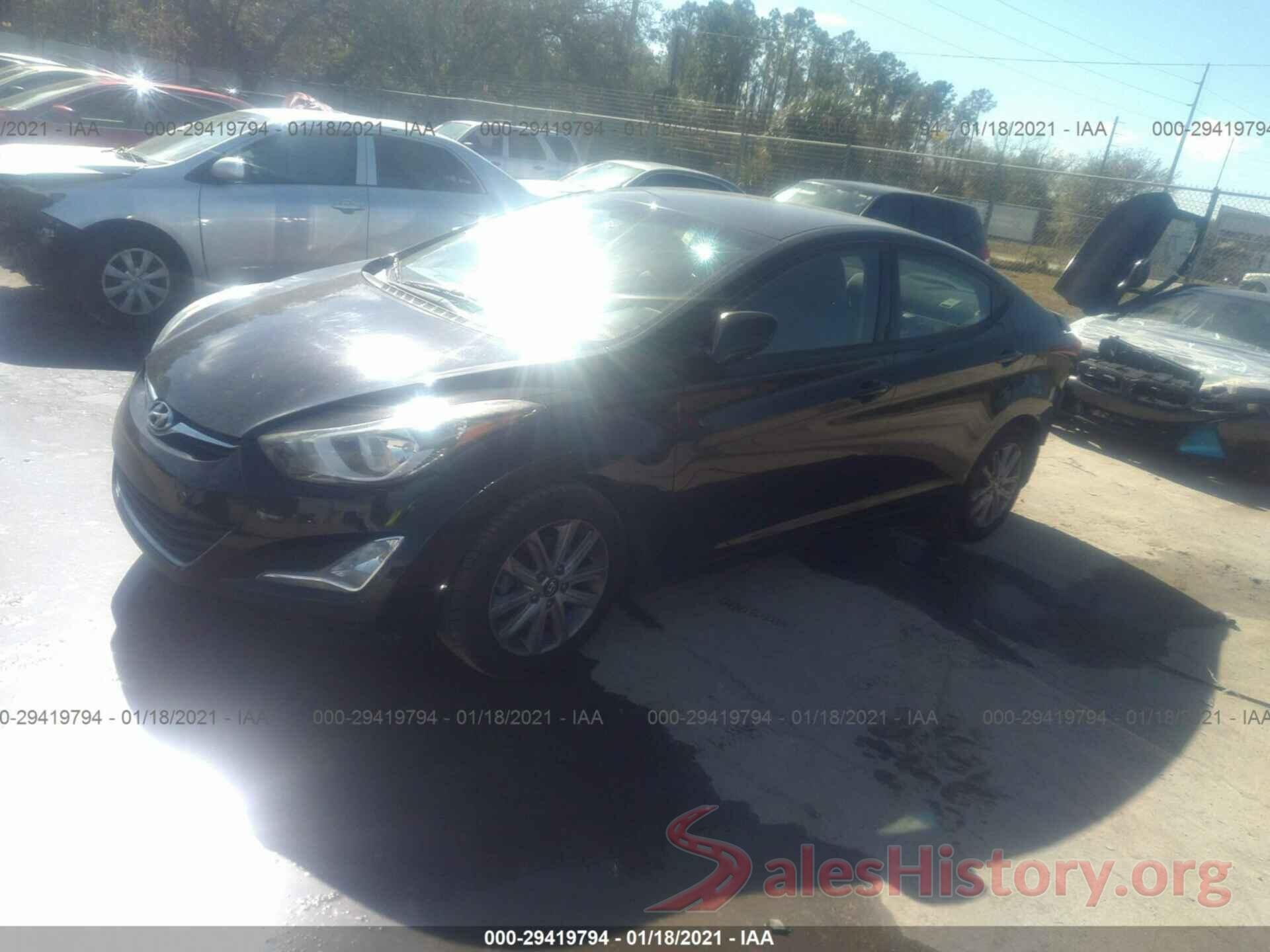 5NPDH4AE8GH771282 2016 HYUNDAI ELANTRA