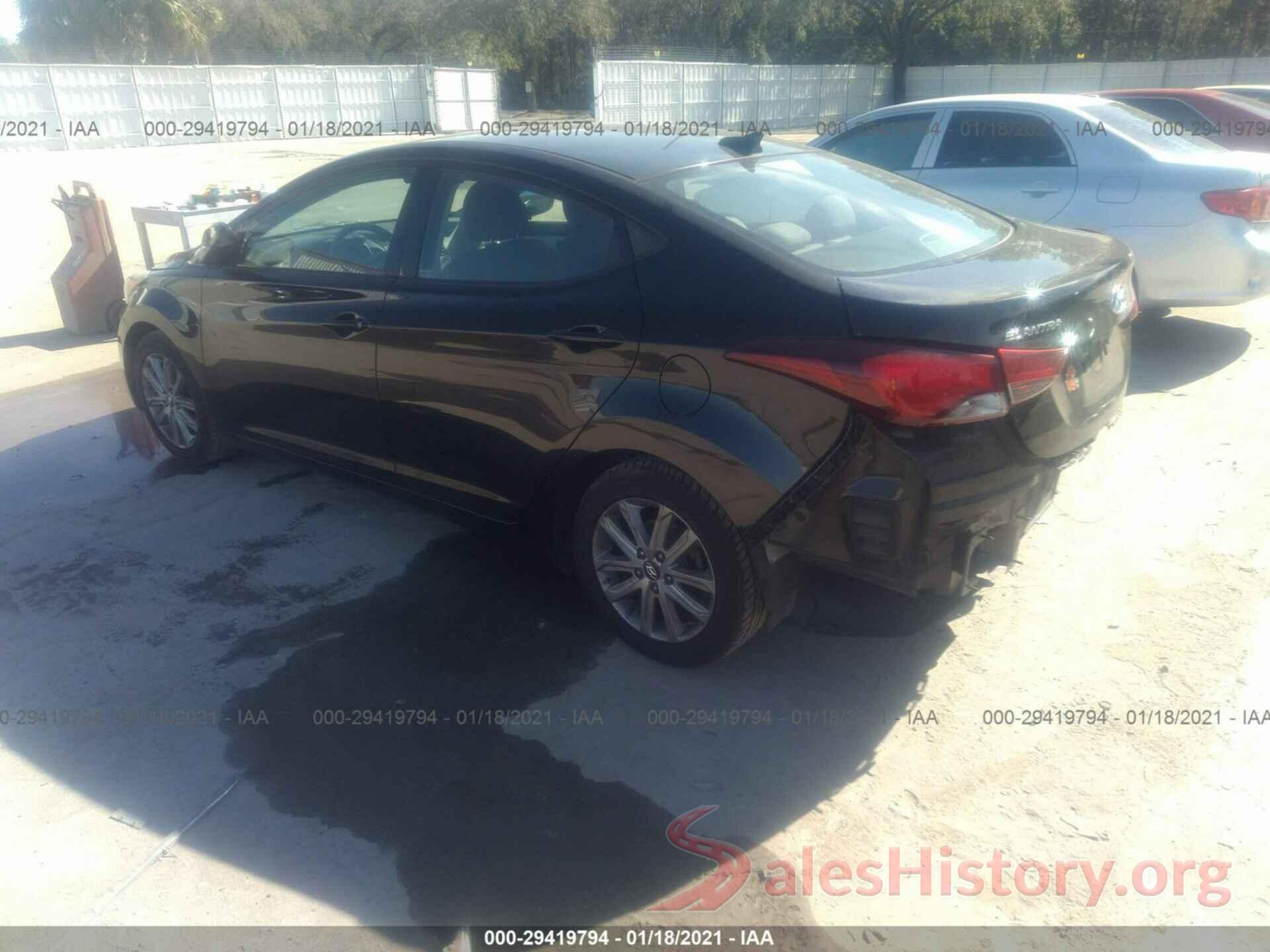 5NPDH4AE8GH771282 2016 HYUNDAI ELANTRA