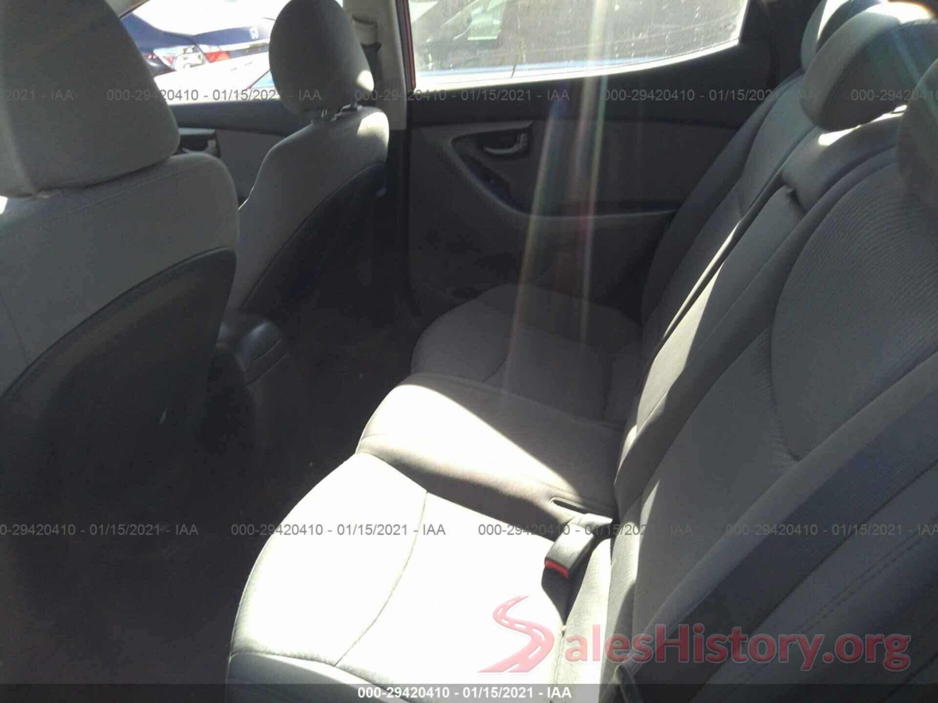 5NPDH4AE9GH692042 2016 HYUNDAI ELANTRA