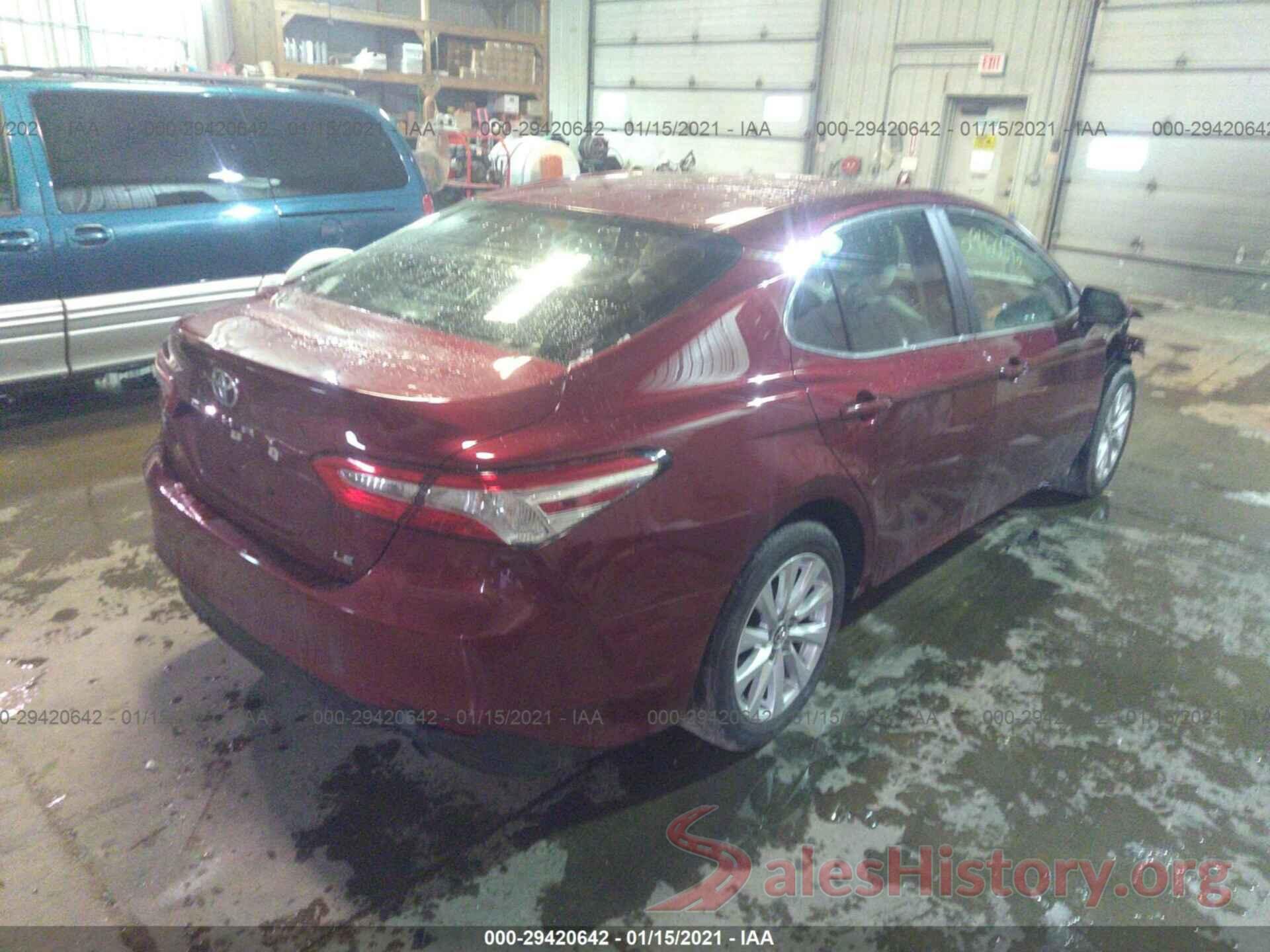 4T1B11HK9JU529356 2018 TOYOTA CAMRY