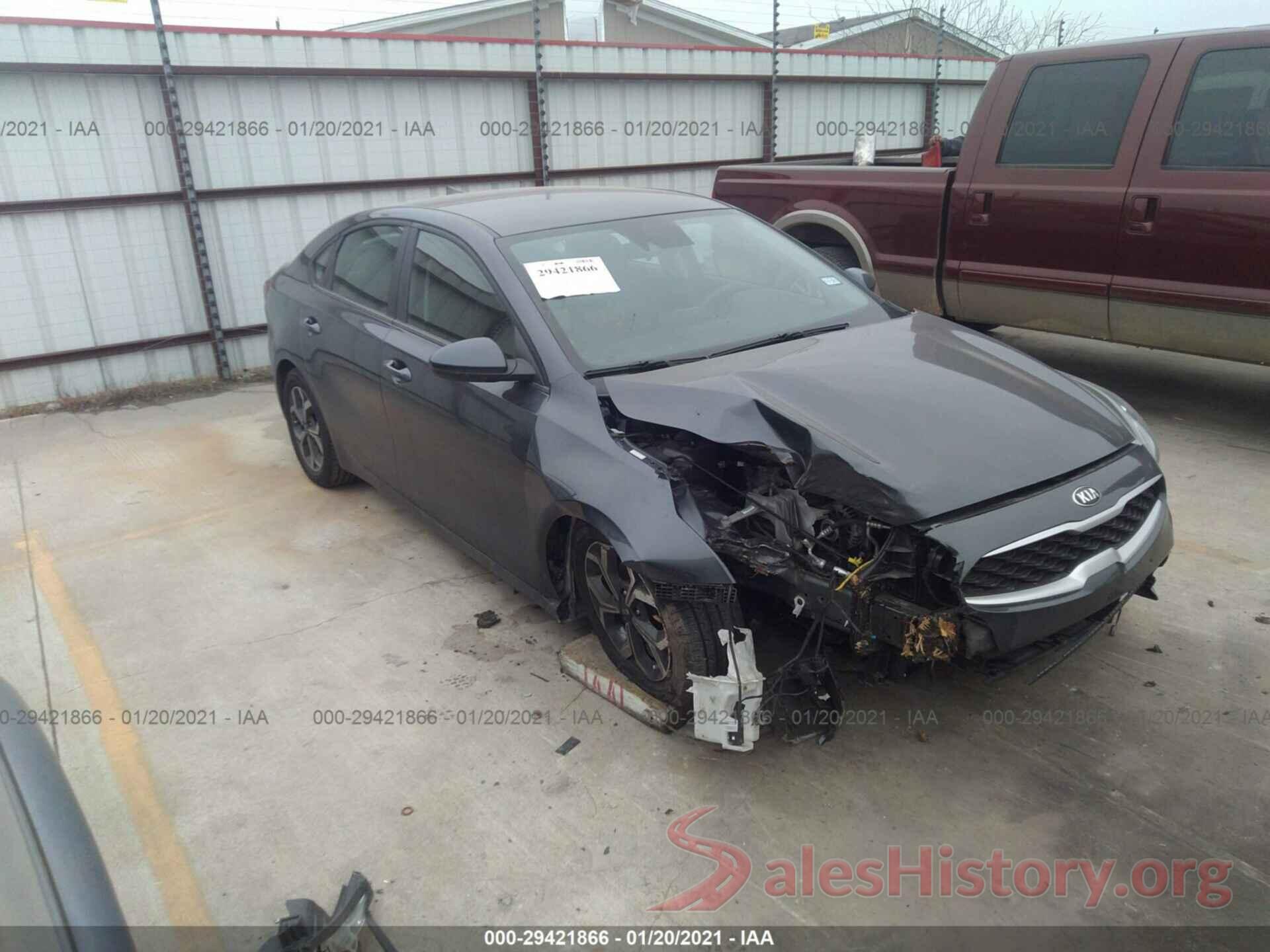 3KPF24AD1KE086121 2019 KIA FORTE