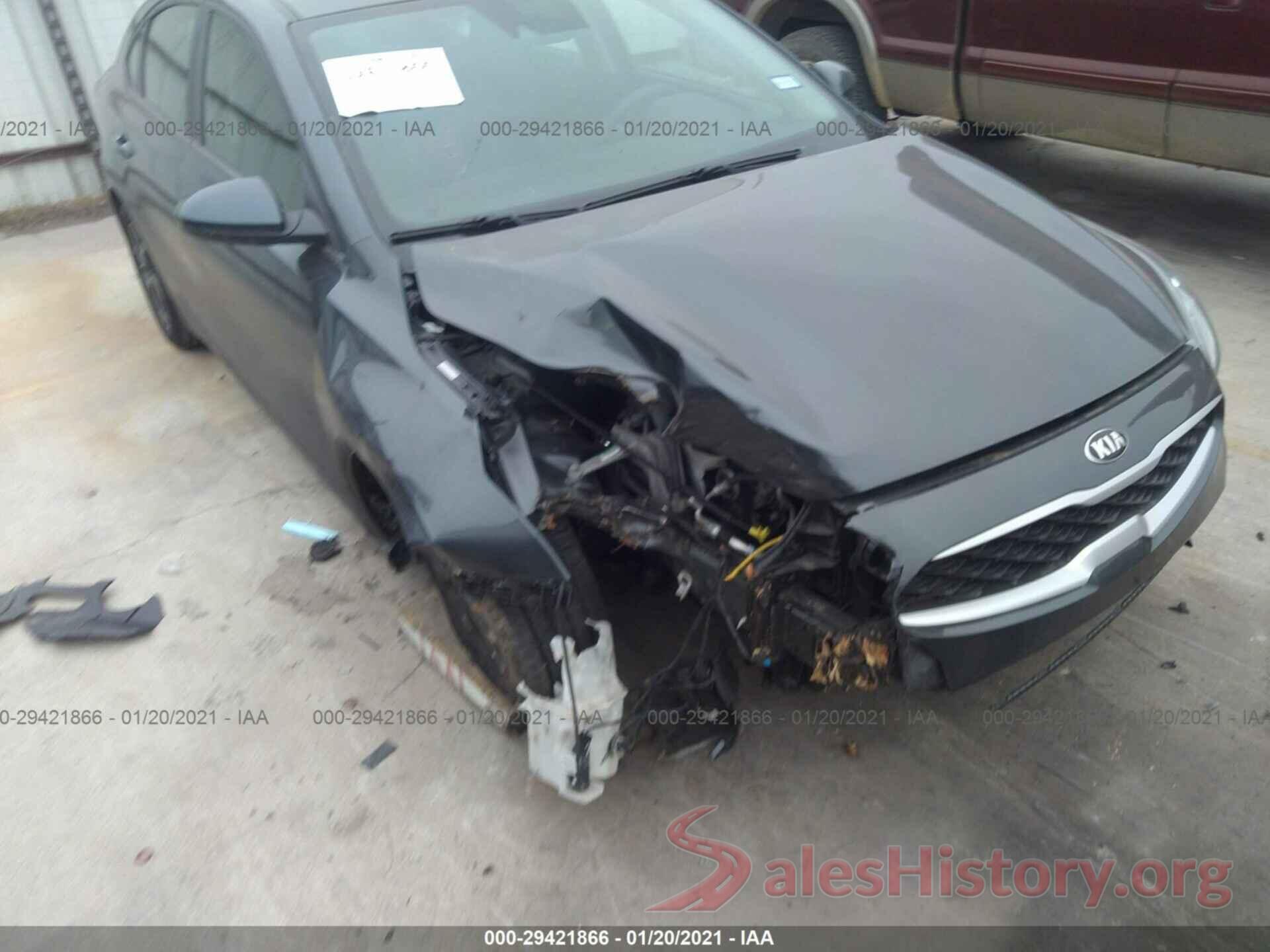 3KPF24AD1KE086121 2019 KIA FORTE