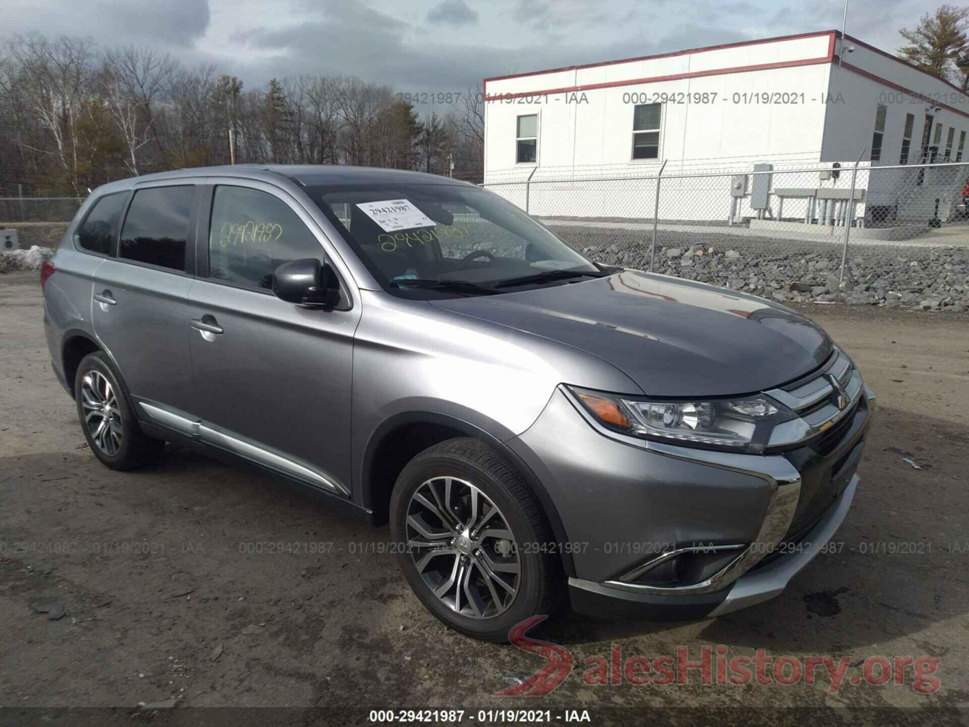 JA4AZ3A31JZ058453 2018 MITSUBISHI OUTLANDER