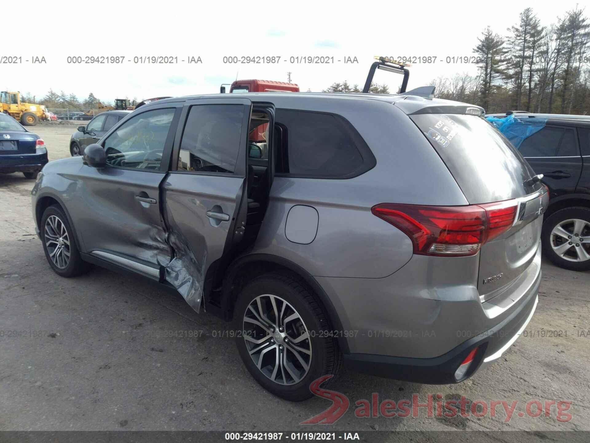 JA4AZ3A31JZ058453 2018 MITSUBISHI OUTLANDER