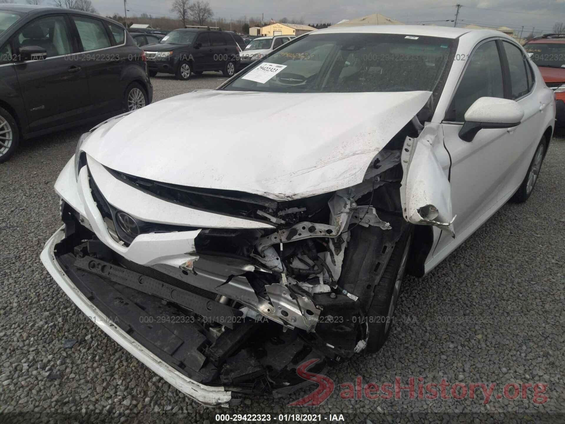 4T1B11HK4JU657309 2018 TOYOTA CAMRY