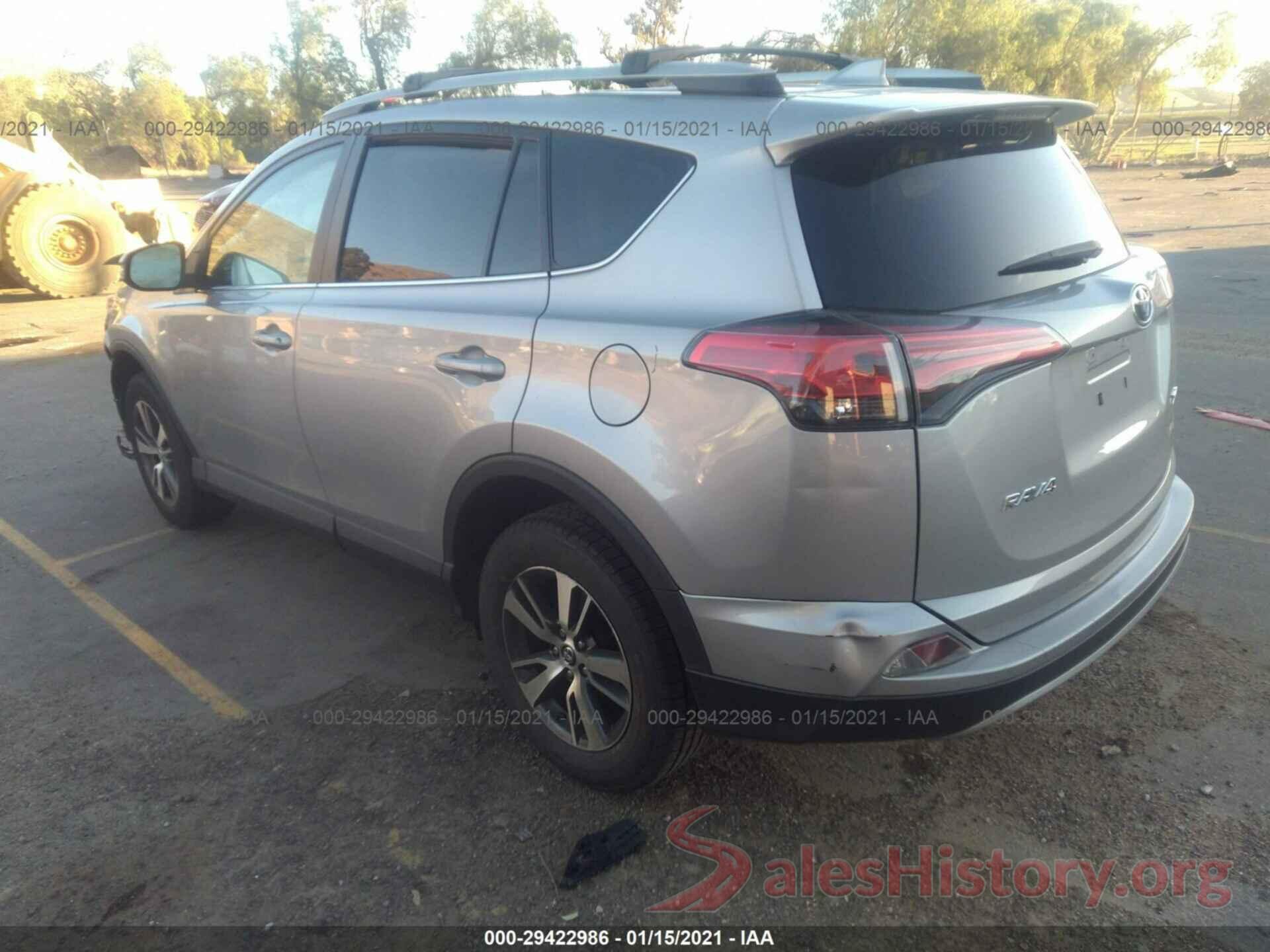 2T3WFREVXJW519233 2018 TOYOTA RAV4