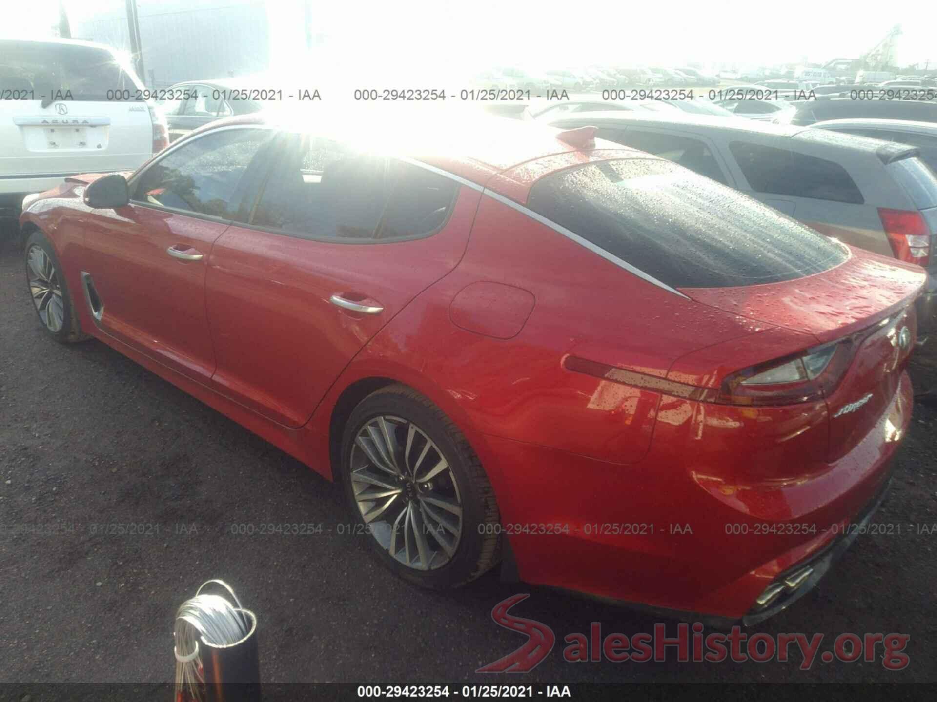 KNAE25LA1K6060223 2019 KIA STINGER